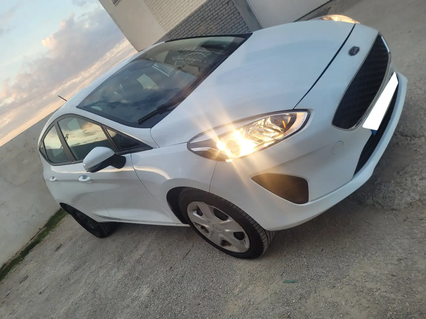Ford Fiesta 1.5TDCi+Active++85 Blanco - 2