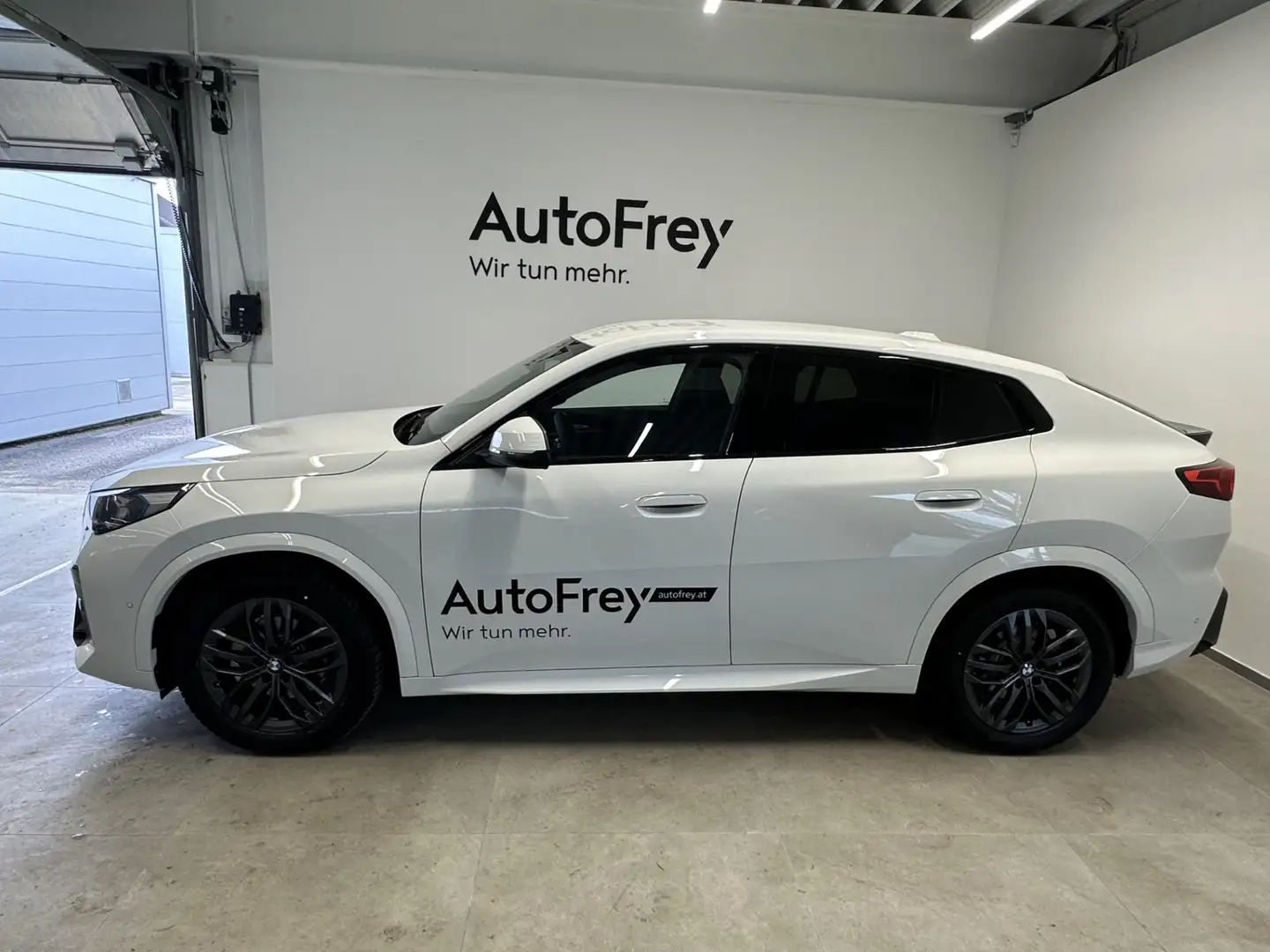 BMW X2 xDrive20d Weiß - 2