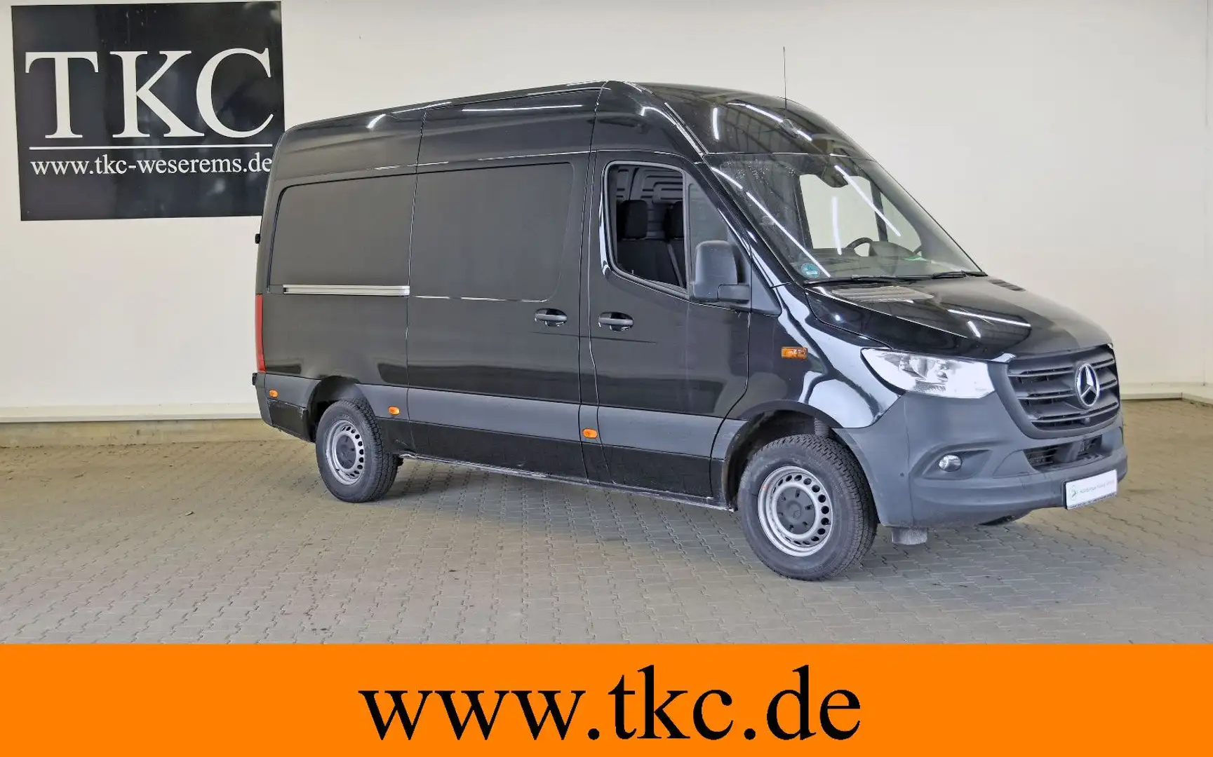 Mercedes-Benz Sprinter 317 CDI L2H2 Klima Navi schwarz #T212 Schwarz - 2