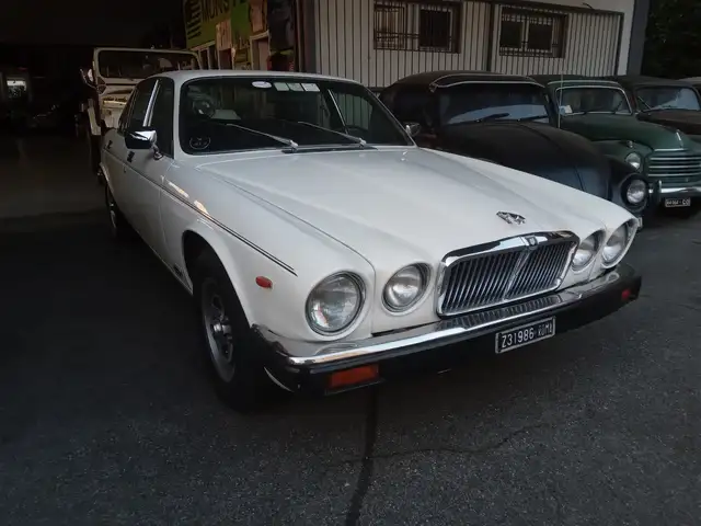 Jaguar XJ6 4.2