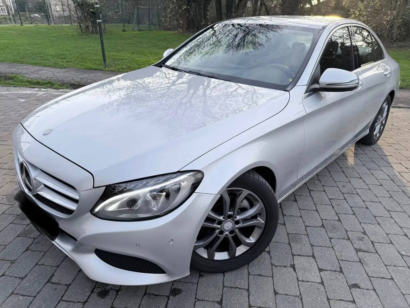 Mercedes-Benz C 180 C 180 AVANTGARDE Led Navi Auto Grau - 1