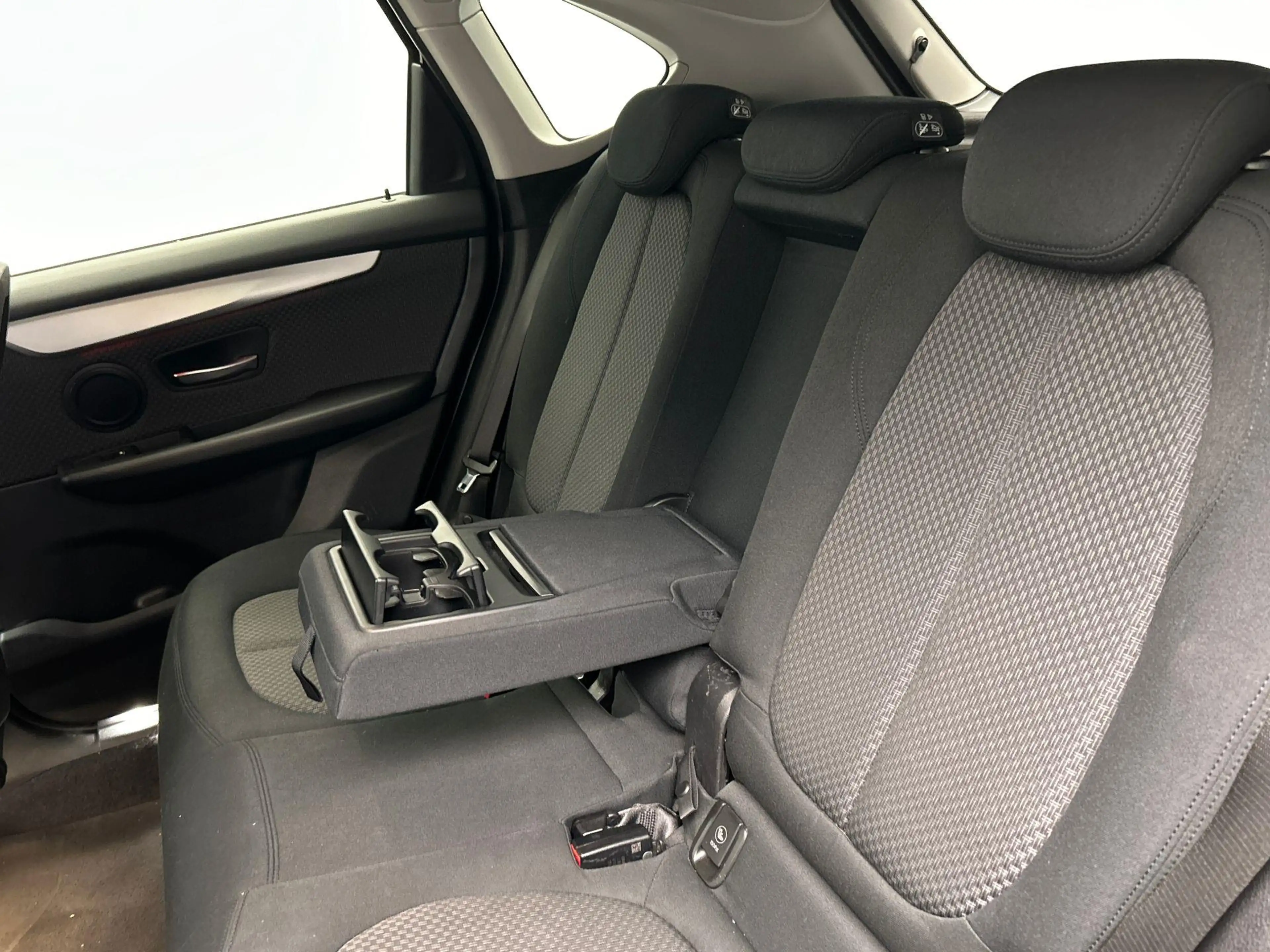 BMW 225 2-serie Active Tourer 225xe iPerformance Centennia — photo 16