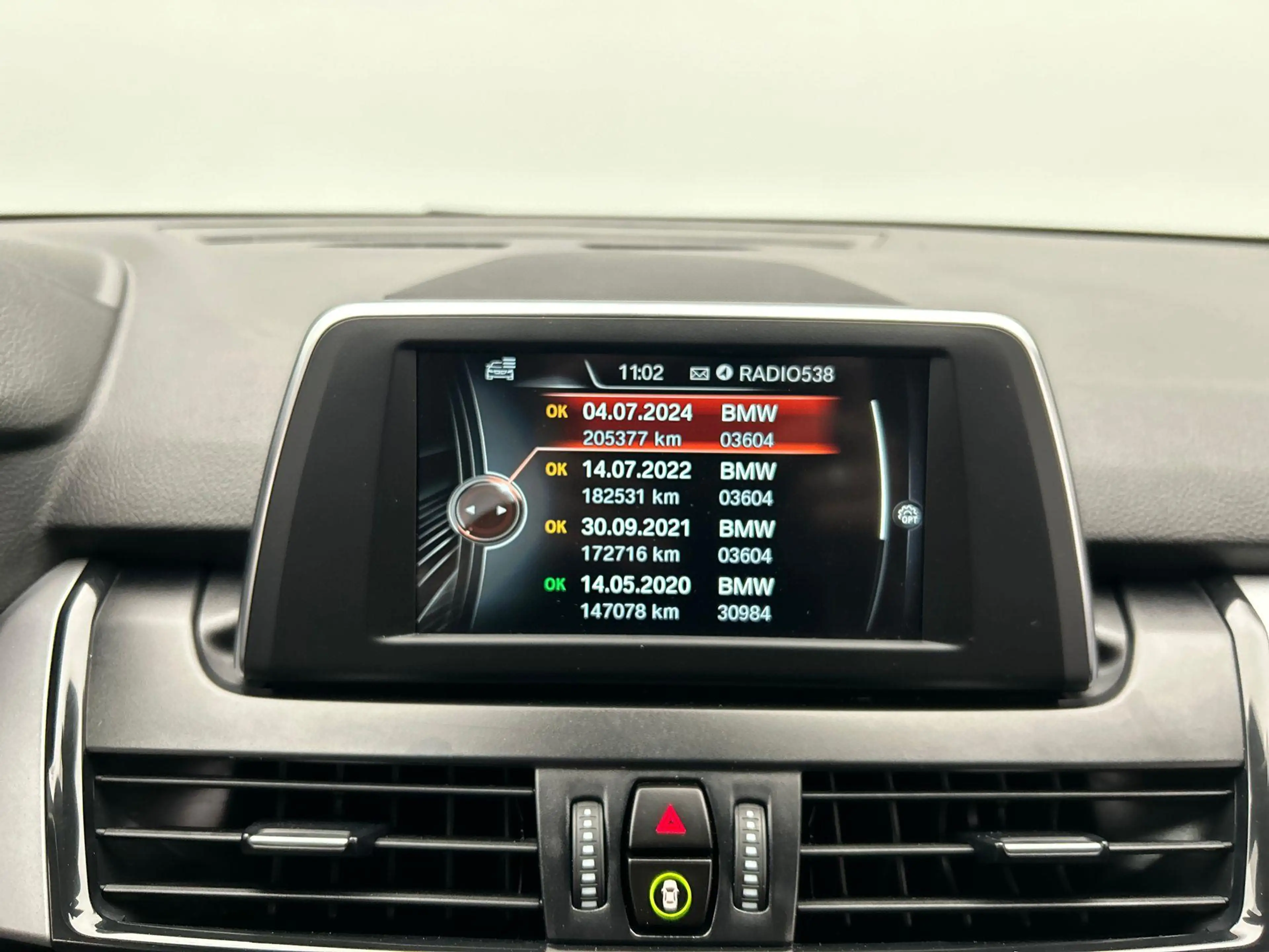 BMW 225 2-serie Active Tourer 225xe iPerformance Centennia — photo 29