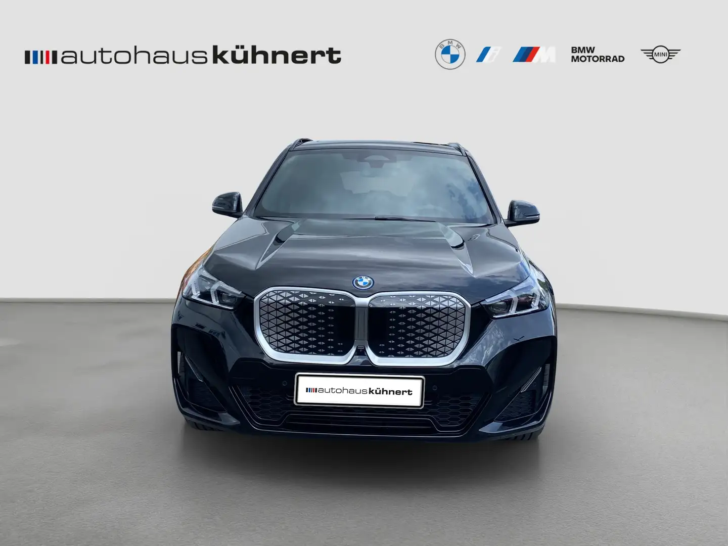 BMW iX1 xDrive30 ///M-Sport LED ///M-Sport Negru - 2