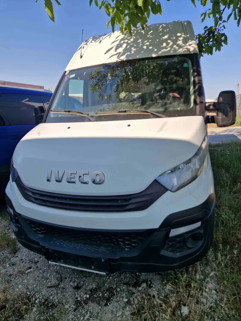 Iveco Daily 35S14 Weiß - 2