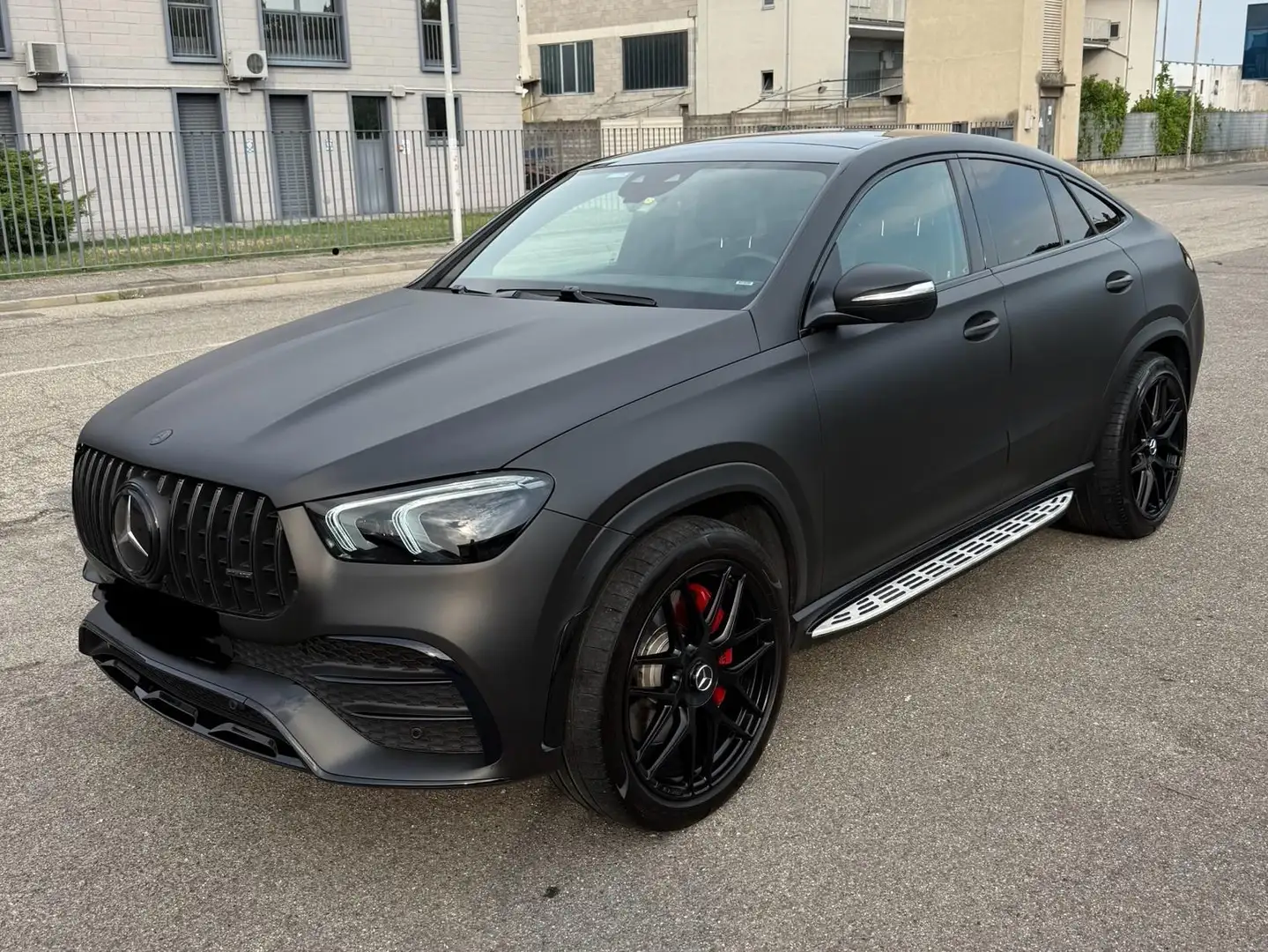 Mercedes-Benz GLE 53 AMG GLE Coupe - (eq-boost) Premium Plus 4matic Negru - 1