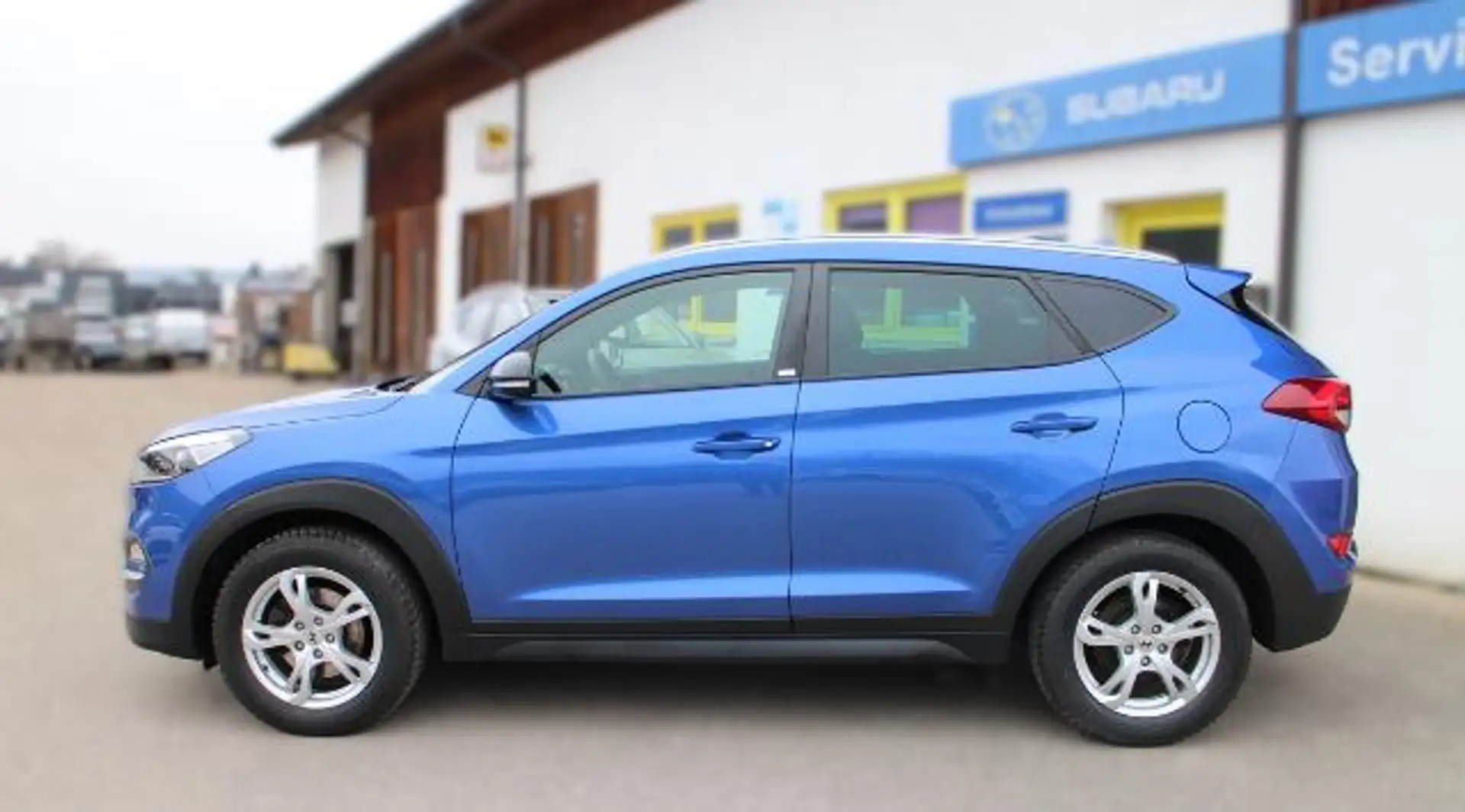 Hyundai TUCSON 1.6 Passion *KLIMA*EINPARKHILFE* Bleu - 2