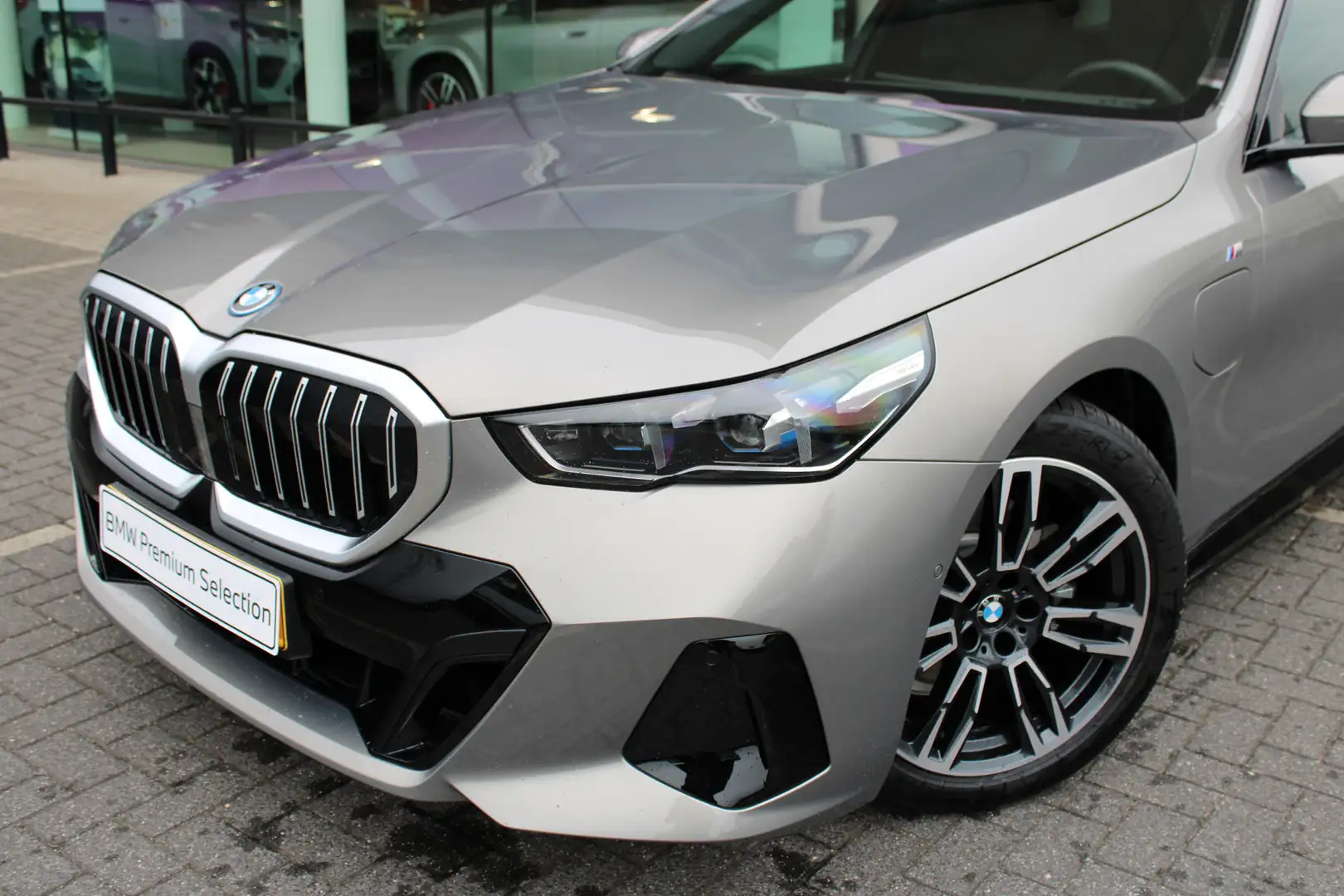 BMW 530 5 Serie Touring 530e M Sport M Sport Automaat / Pa Gris - 2