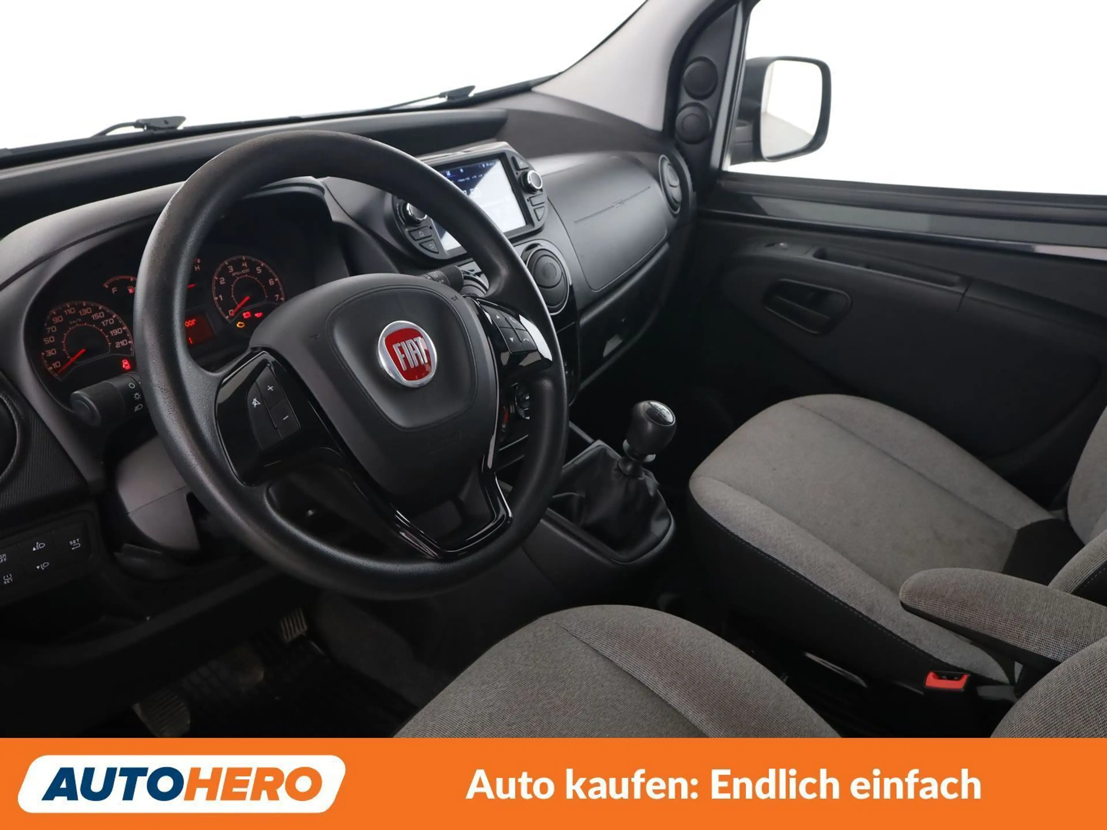Fiat Qubo 1.4 Lounge — photo 11