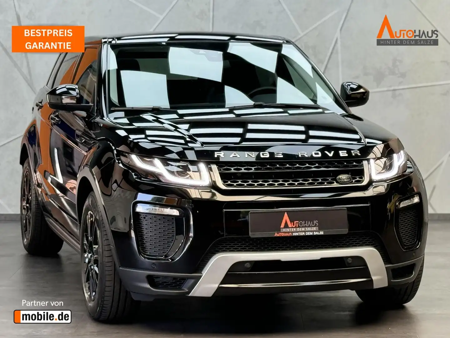 Land Rover Range Rover Evoque SE Dynamic 2.0 TD|PANO|KAM Zwart - 1
