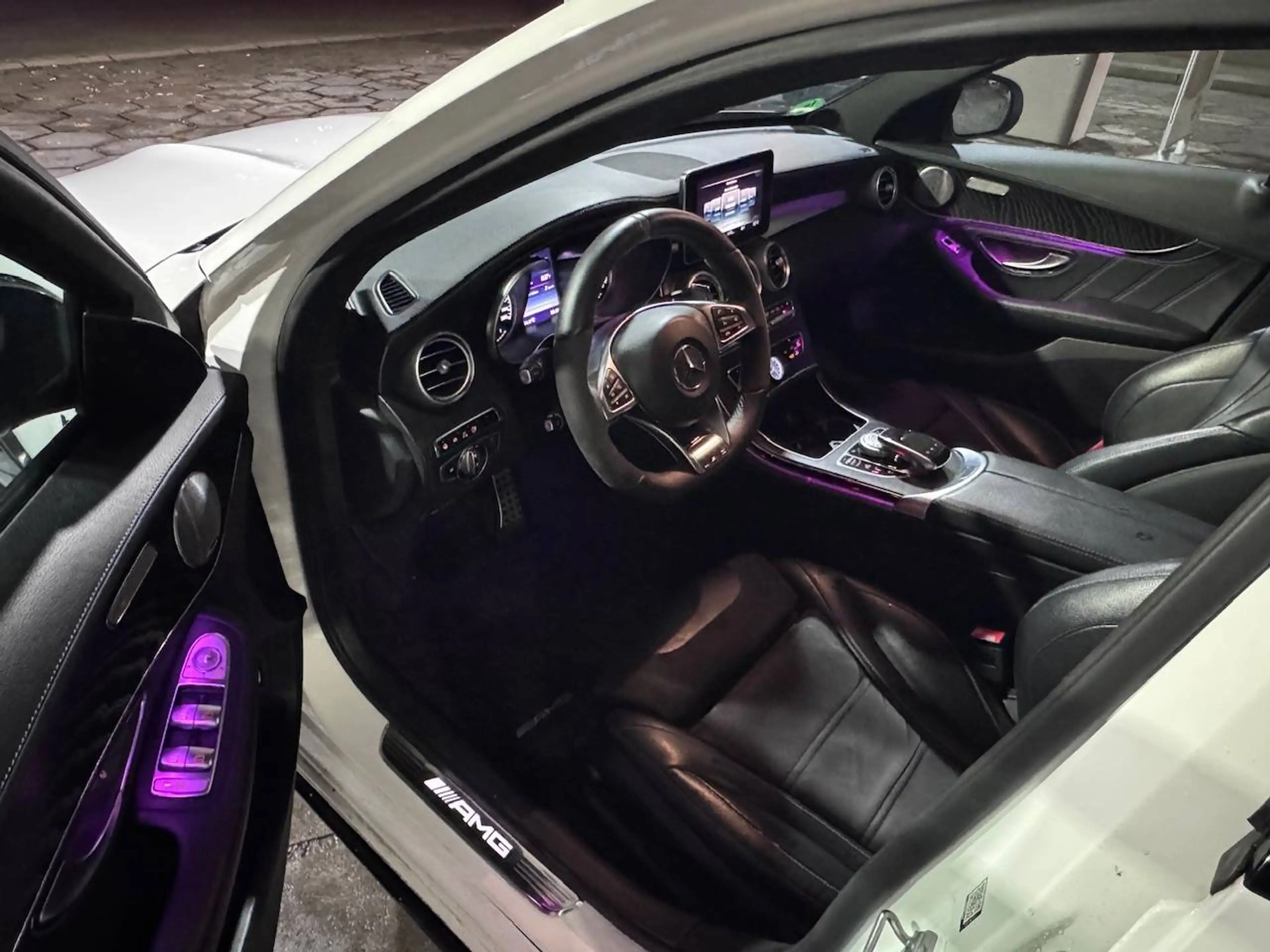 Mercedes-Benz C 63 AMG C 63 AMG (205.086) — photo 8