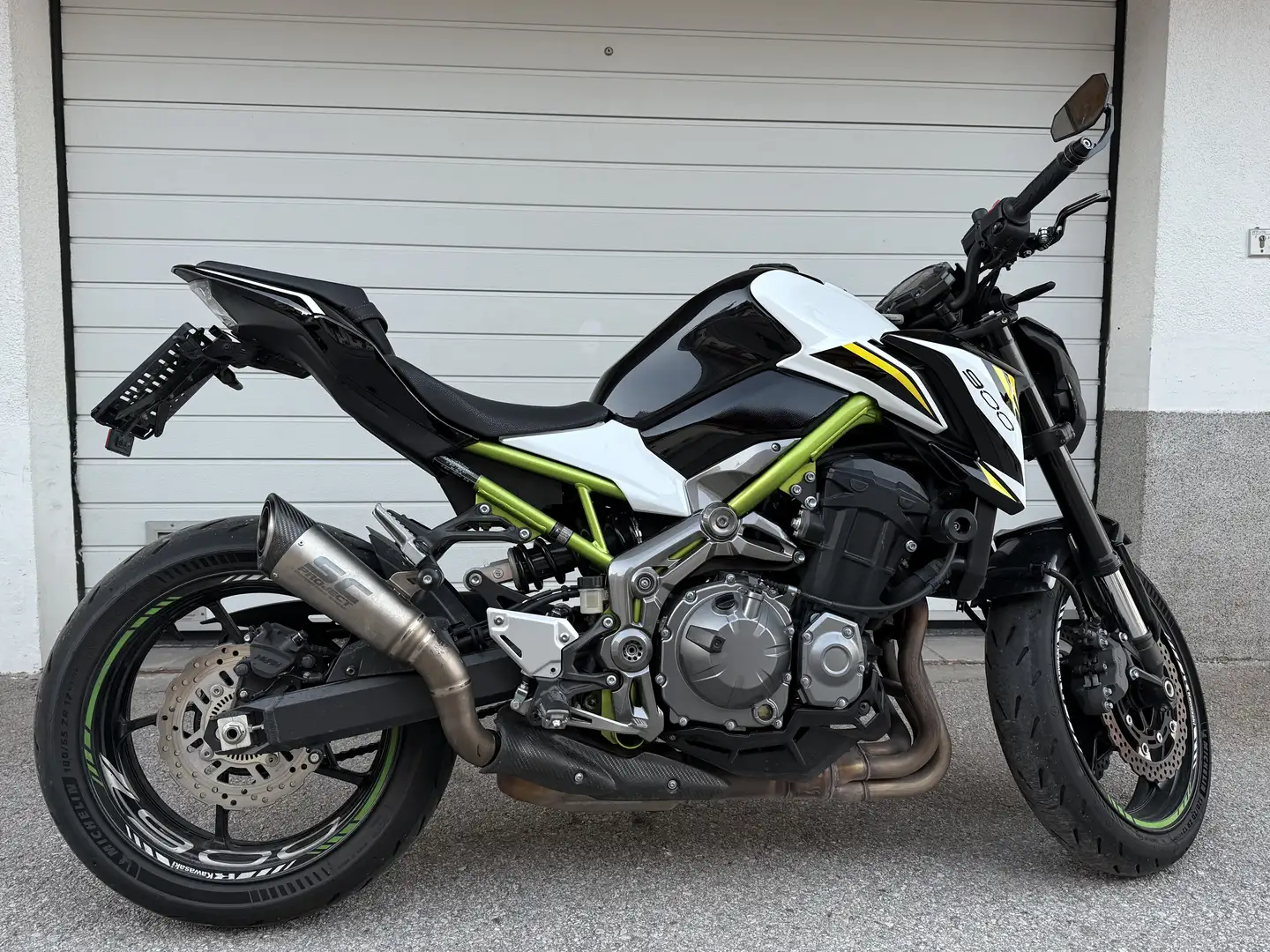 Kawasaki Z 900 ZR900B Schwarz - 2