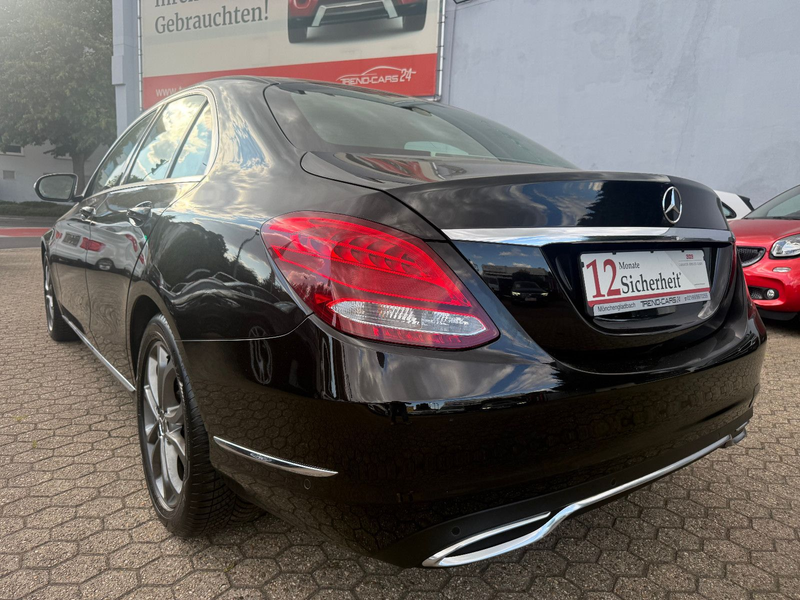 Mercedes-Benz C 180 C Limousine*Avantgarde* Tempomat* — photo 3