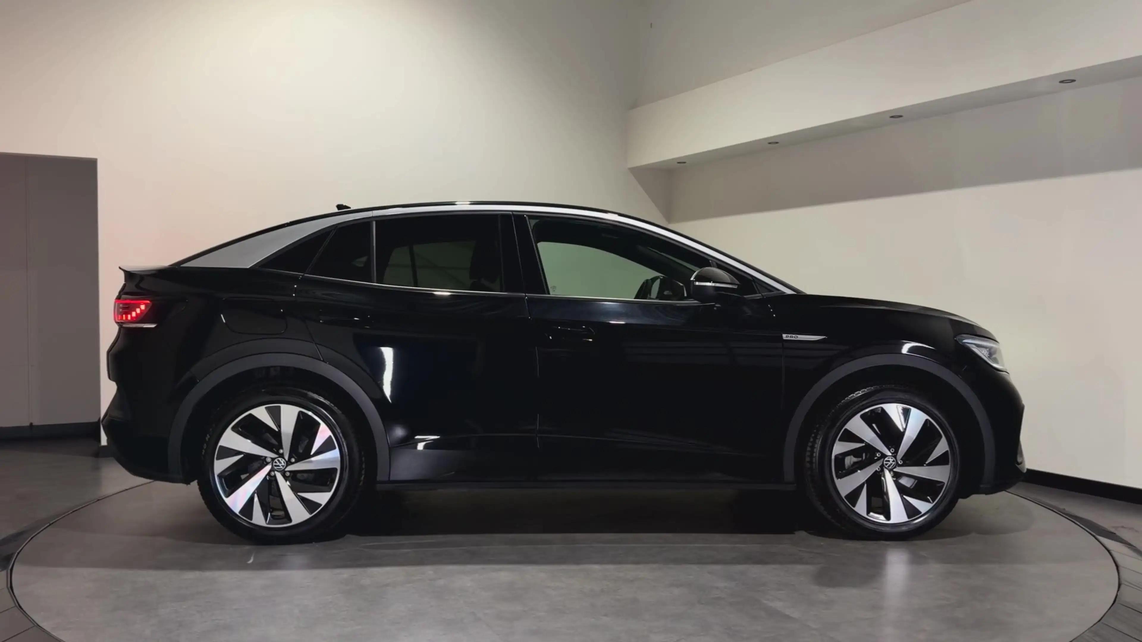 Volkswagen ID.5 Pro 77 kWh | Keyless | Matrix LED | Warmtepomp | S — photo 3