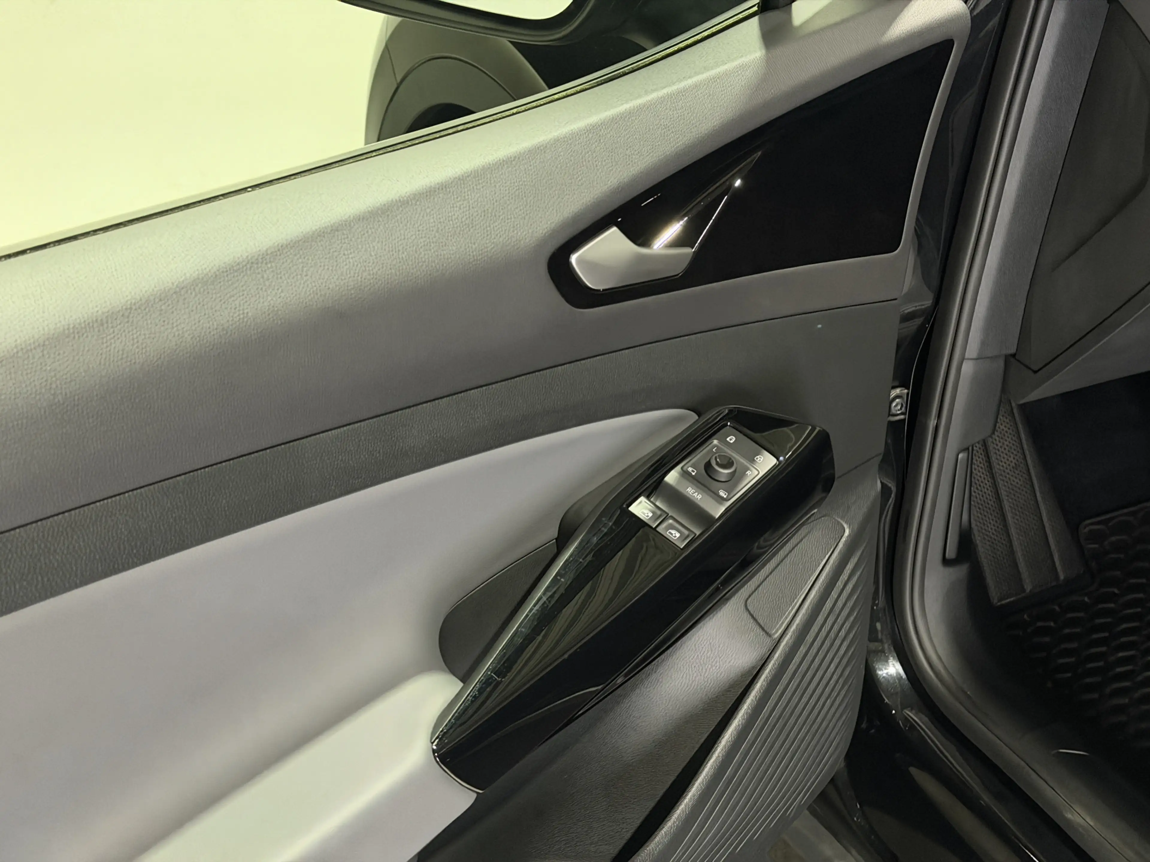 Volkswagen ID.5 Pro 77 kWh | Keyless | Matrix LED | Warmtepomp | S — photo 18