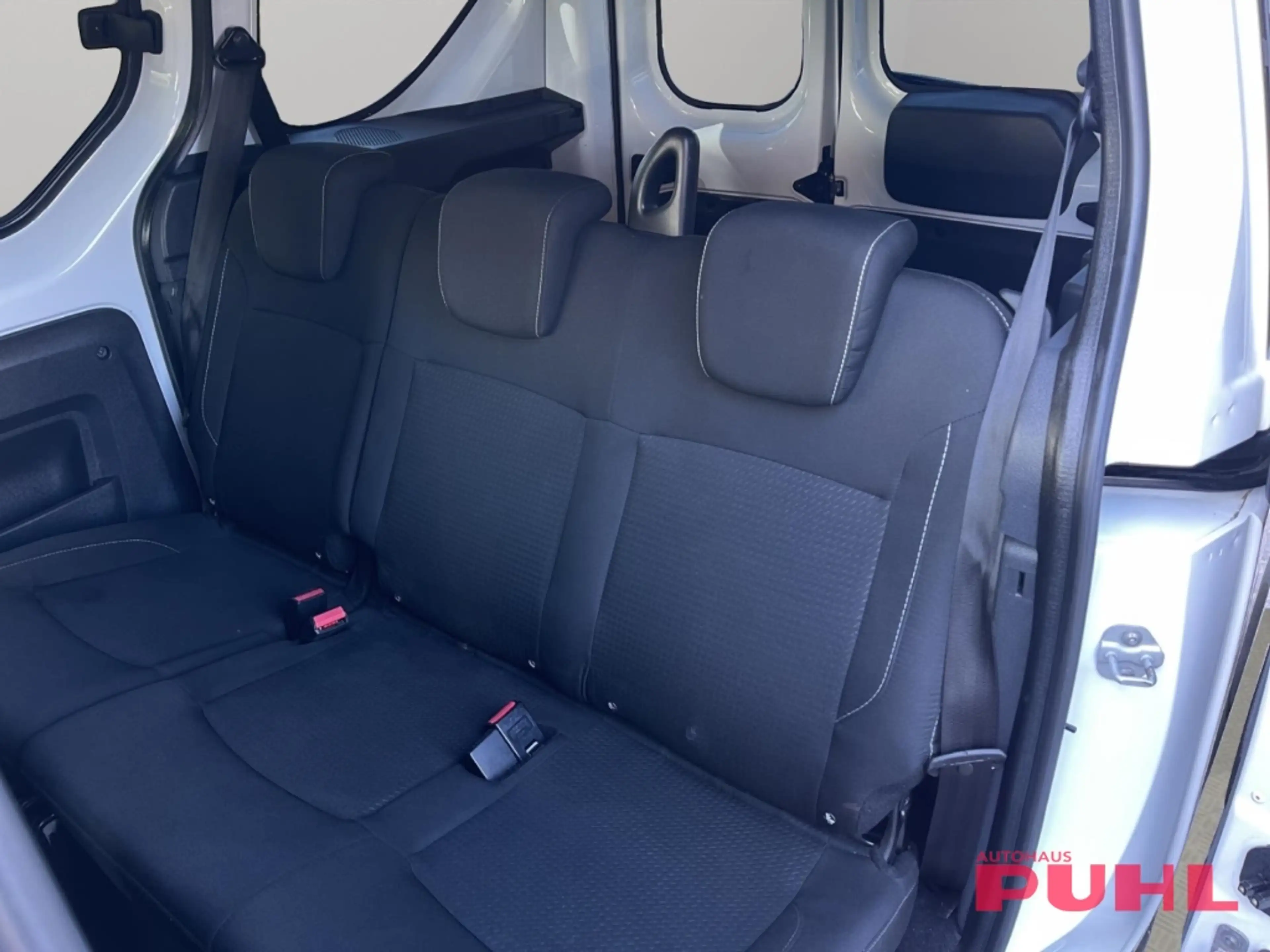 Dacia Dokker Temp Tel.-Vorb.Zahnr.neu Speedlimiter Klima BT el. — photo 8