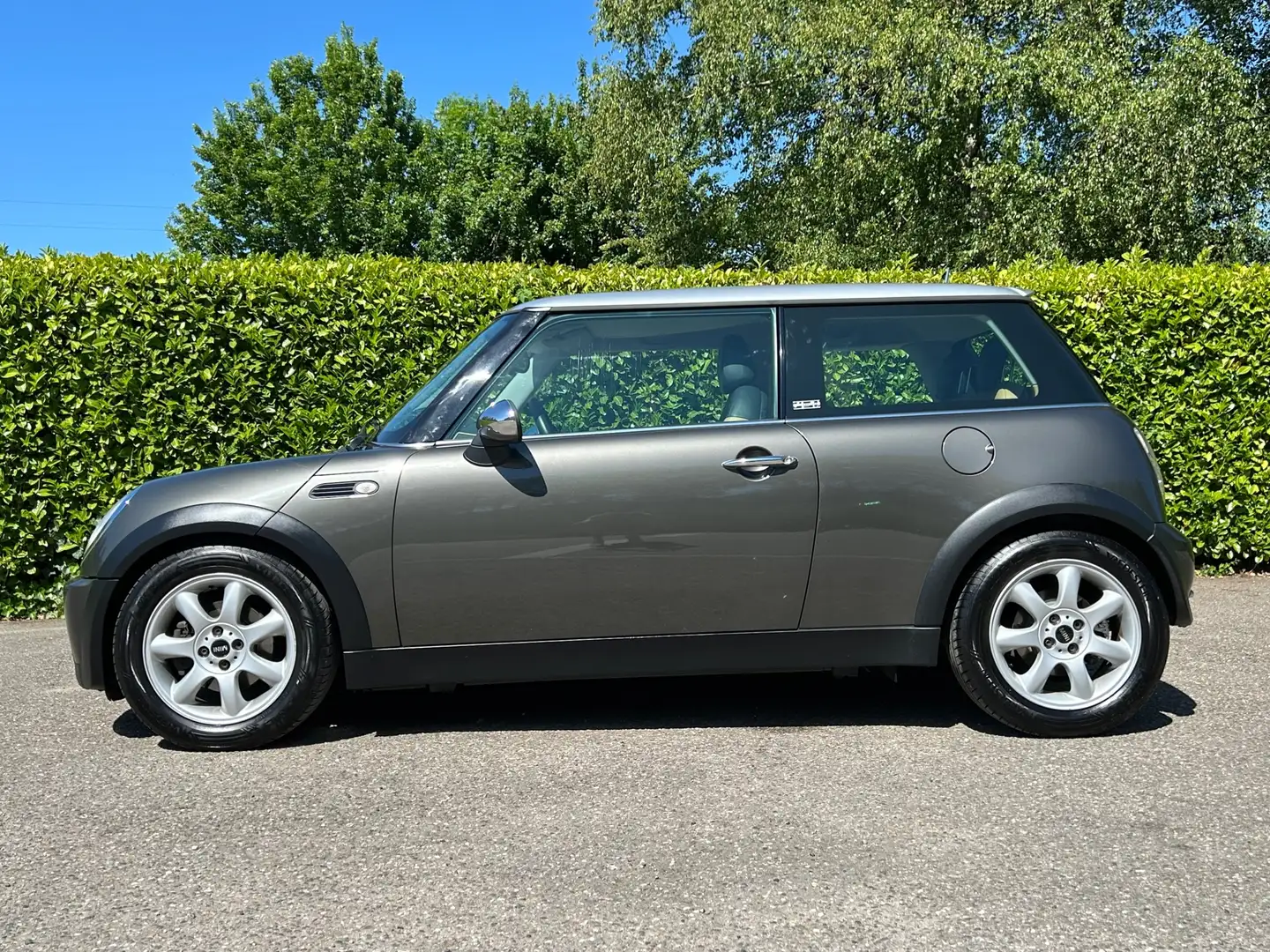 MINI Cooper Mini 1.6 Park Lane | Leder | Clima | 16" Velgen | Gris - 2