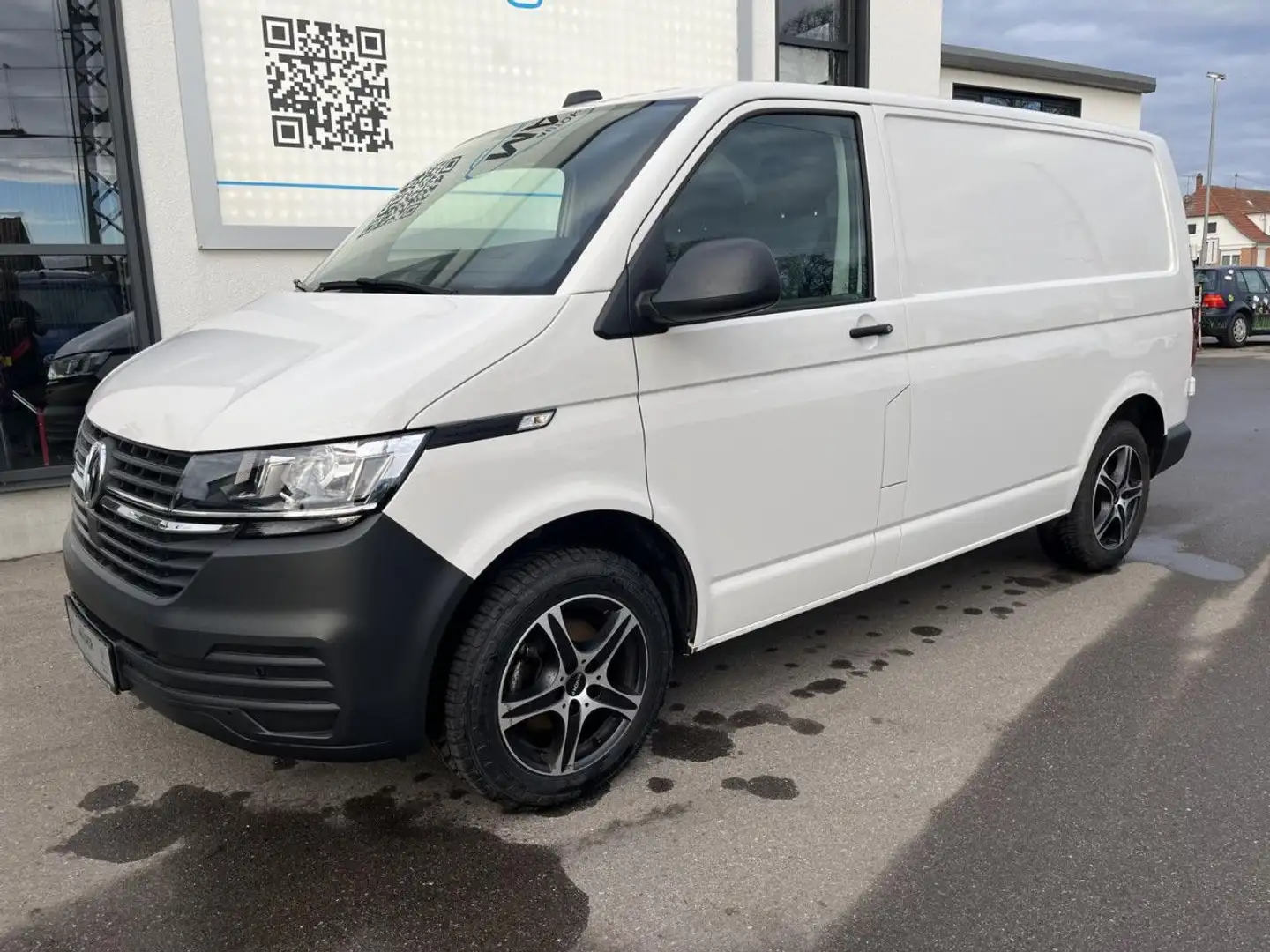 Volkswagen T6.1 Transporter T6.1 Kasten 2,0 TDI Kamera Flügeltüren App Klima Weiß - 2