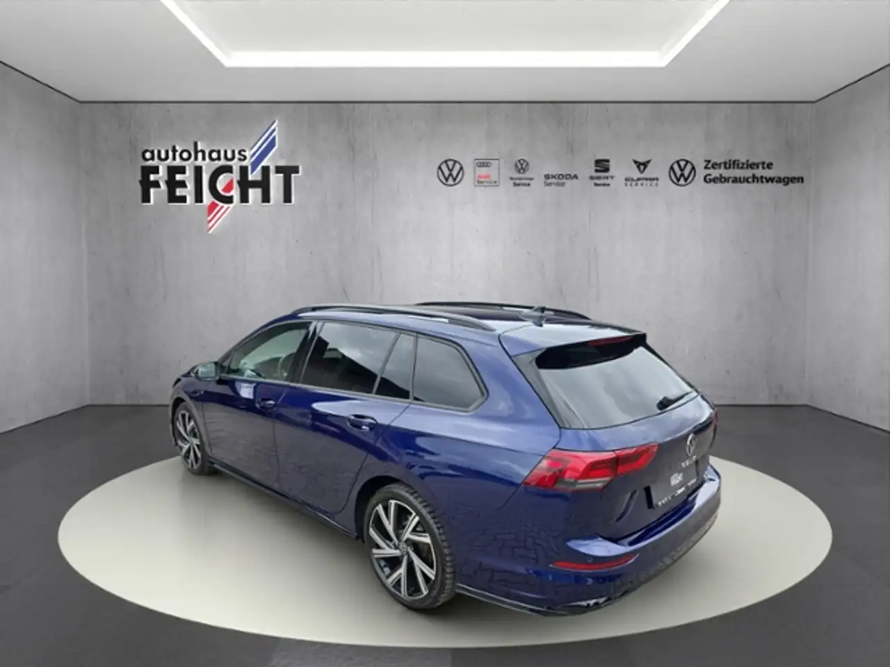 Volkswagen Golf Variant VIII 1.5 eTSI R-Line+LED+NAVI+RFK 2
