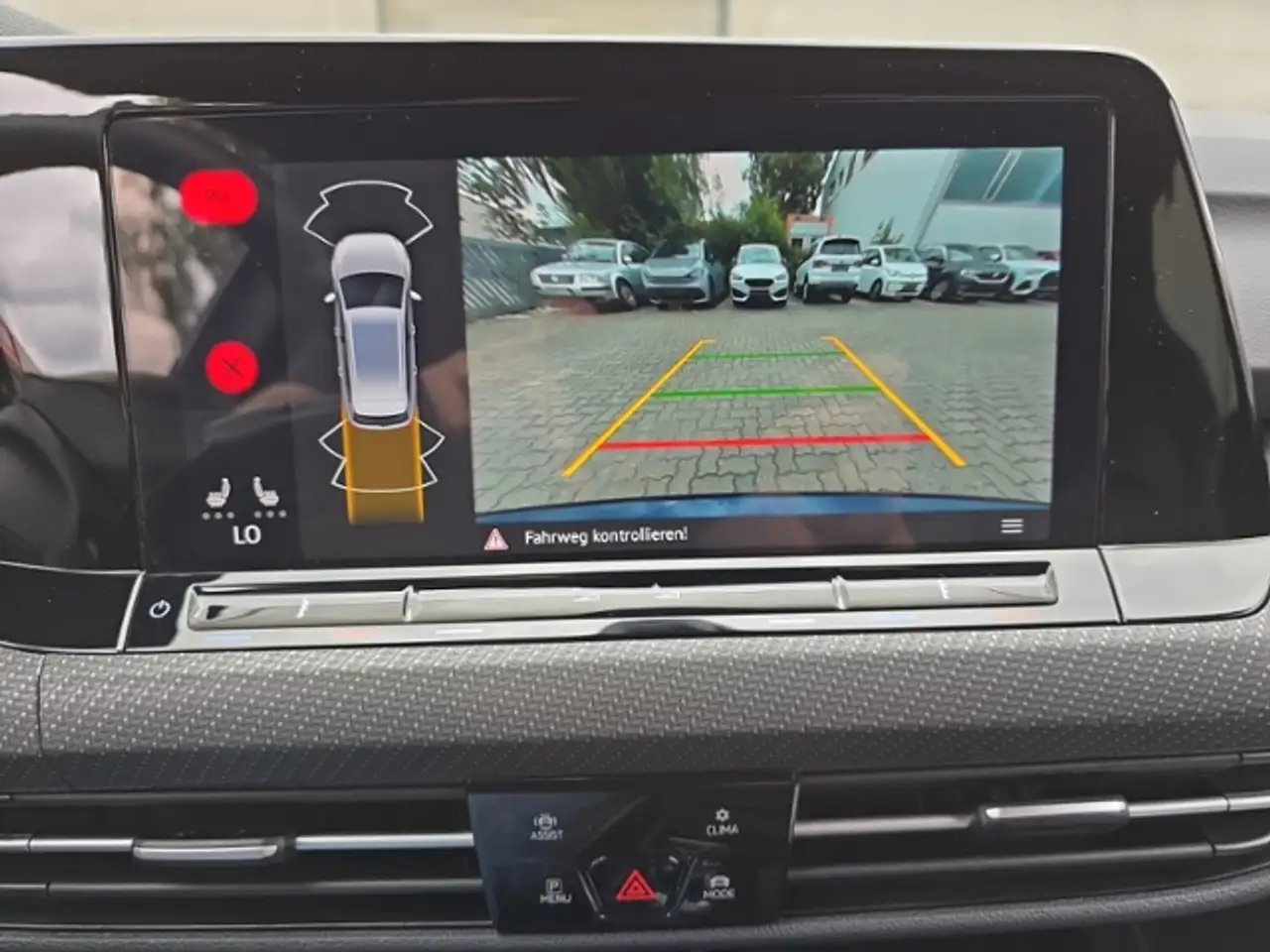 Volkswagen Golf Variant VIII 1.5 eTSI R-Line+LED+NAVI+RFK 13