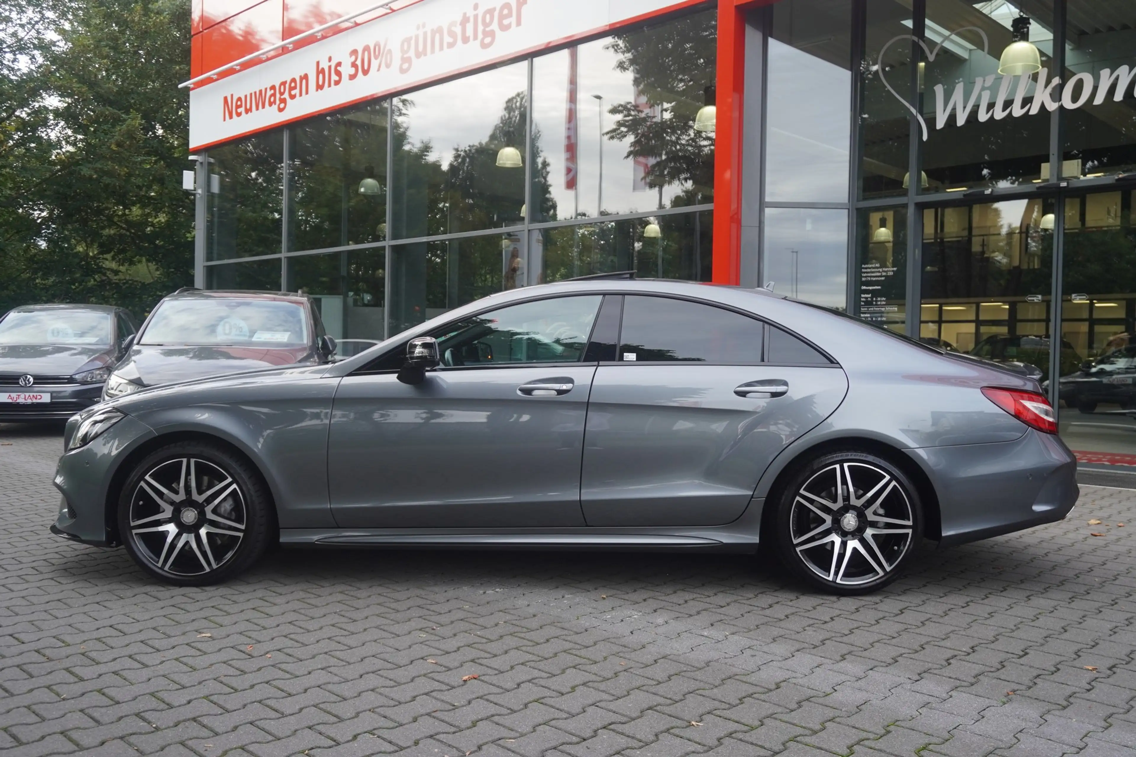 Mercedes-Benz CLS 400 4Matic AMG Line Standheizung Airmatic — photo 9