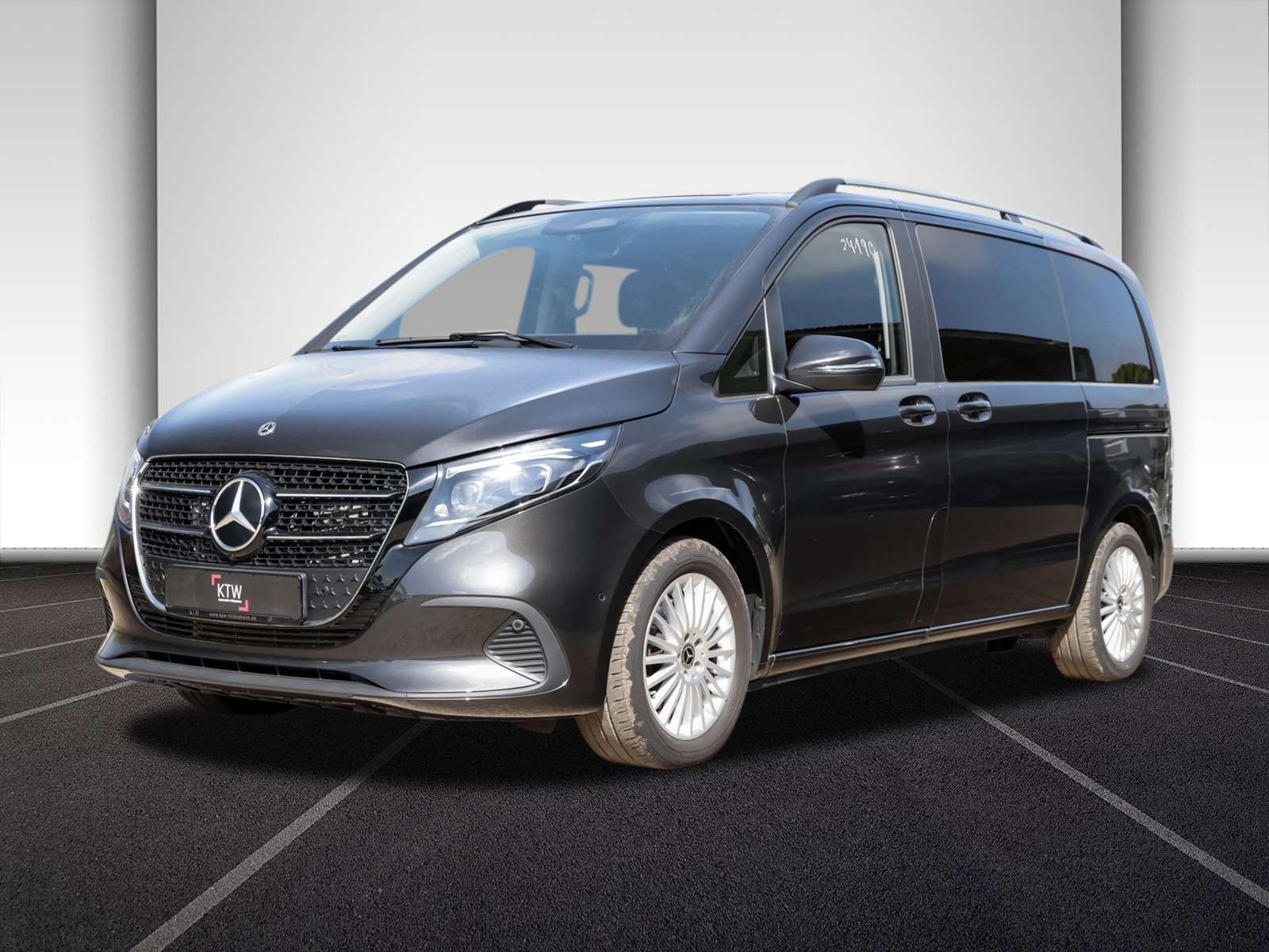 Mercedes-Benz V 220