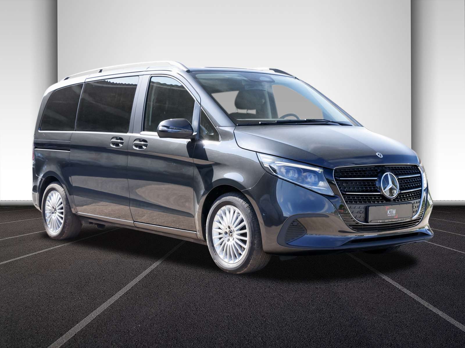 Mercedes-Benz V 220