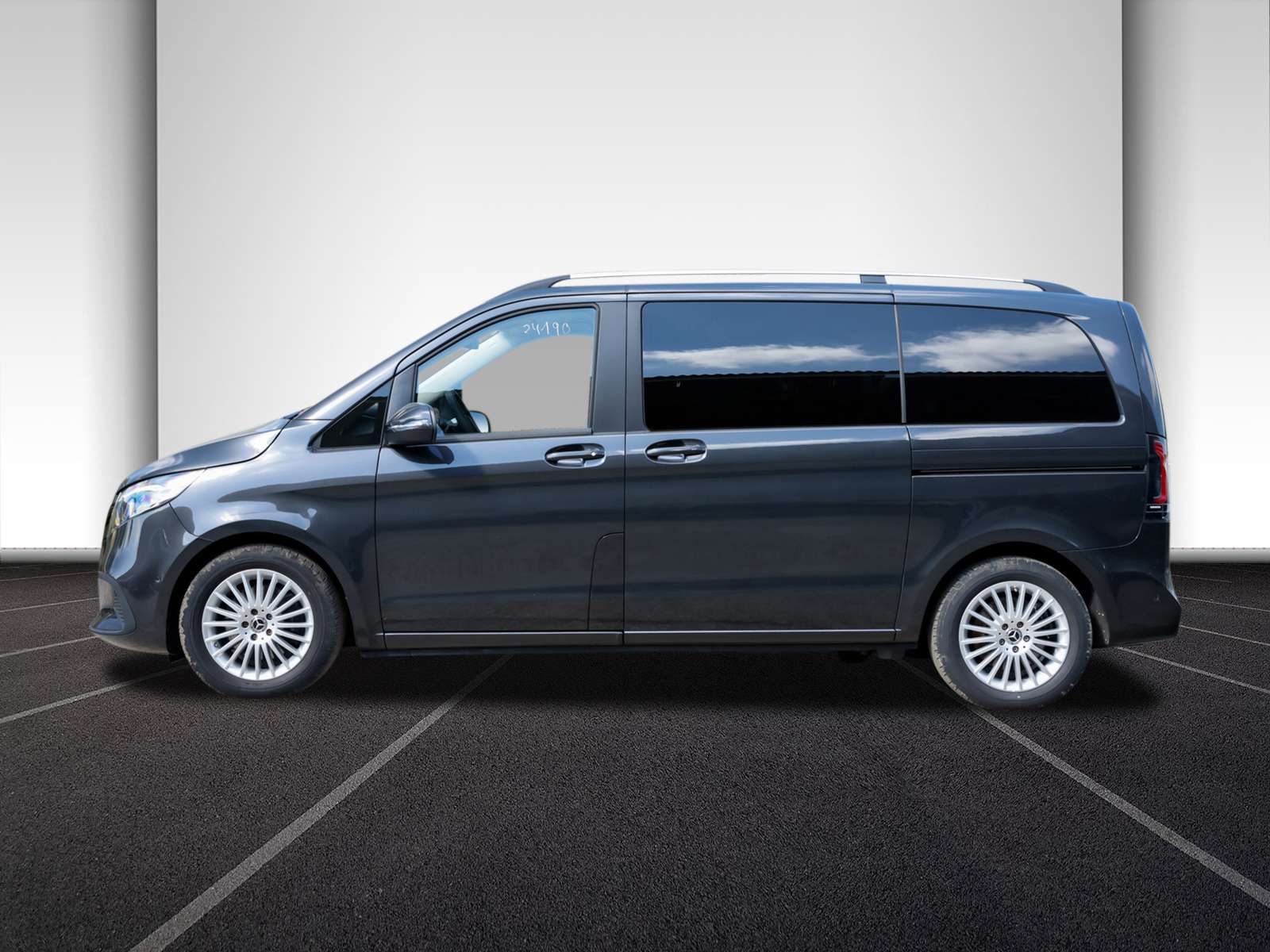 Mercedes-Benz V 220