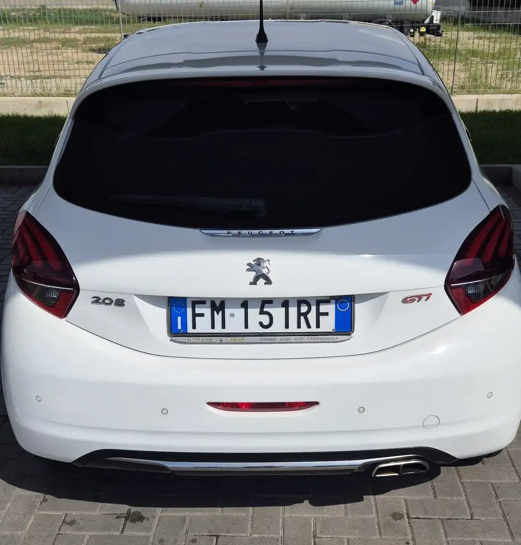 Peugeot 208 3p 1.6 thp Gti s&s 208cv - 2