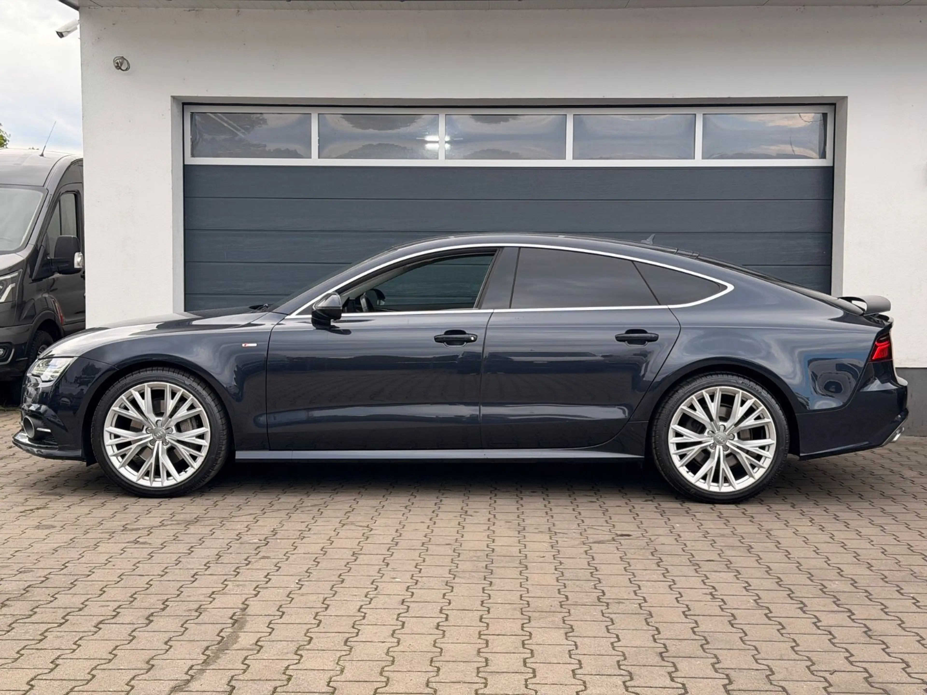 Audi A7 Sportback 3.0 TDI quattro S-Line Matrix 20" — photo 3