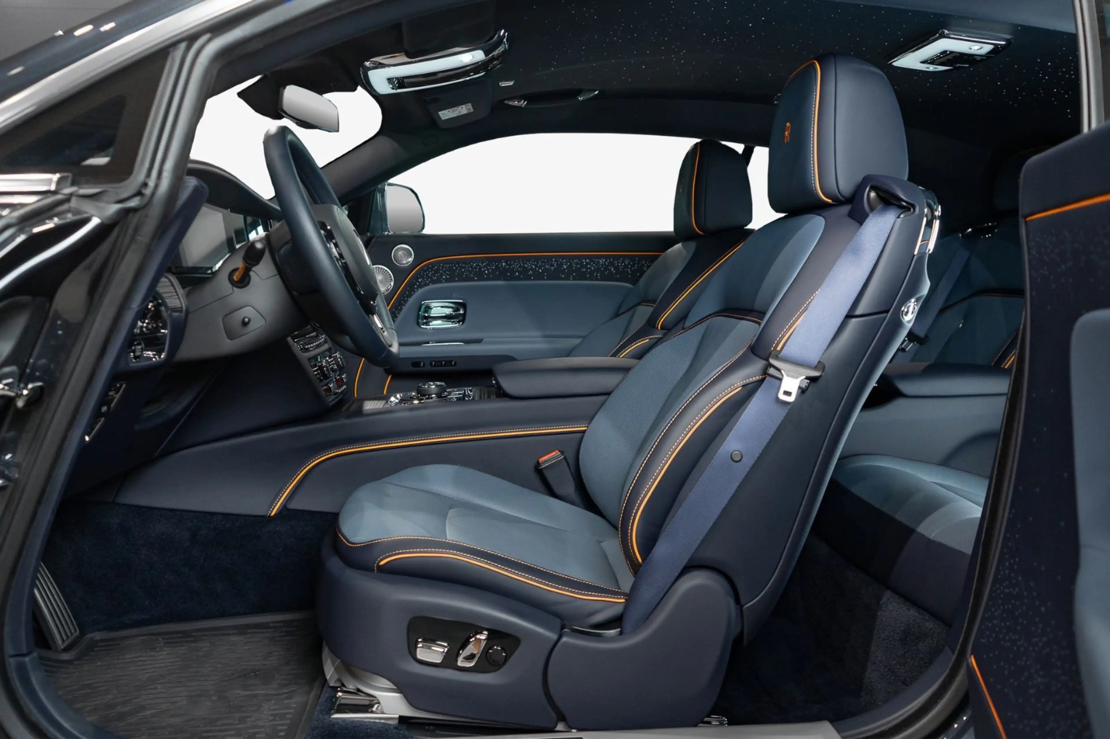 Rolls-Royce Spectre °BESPOKECOMMISSION°BESPOKEAUDIO°HUD°MASS° — photo 5