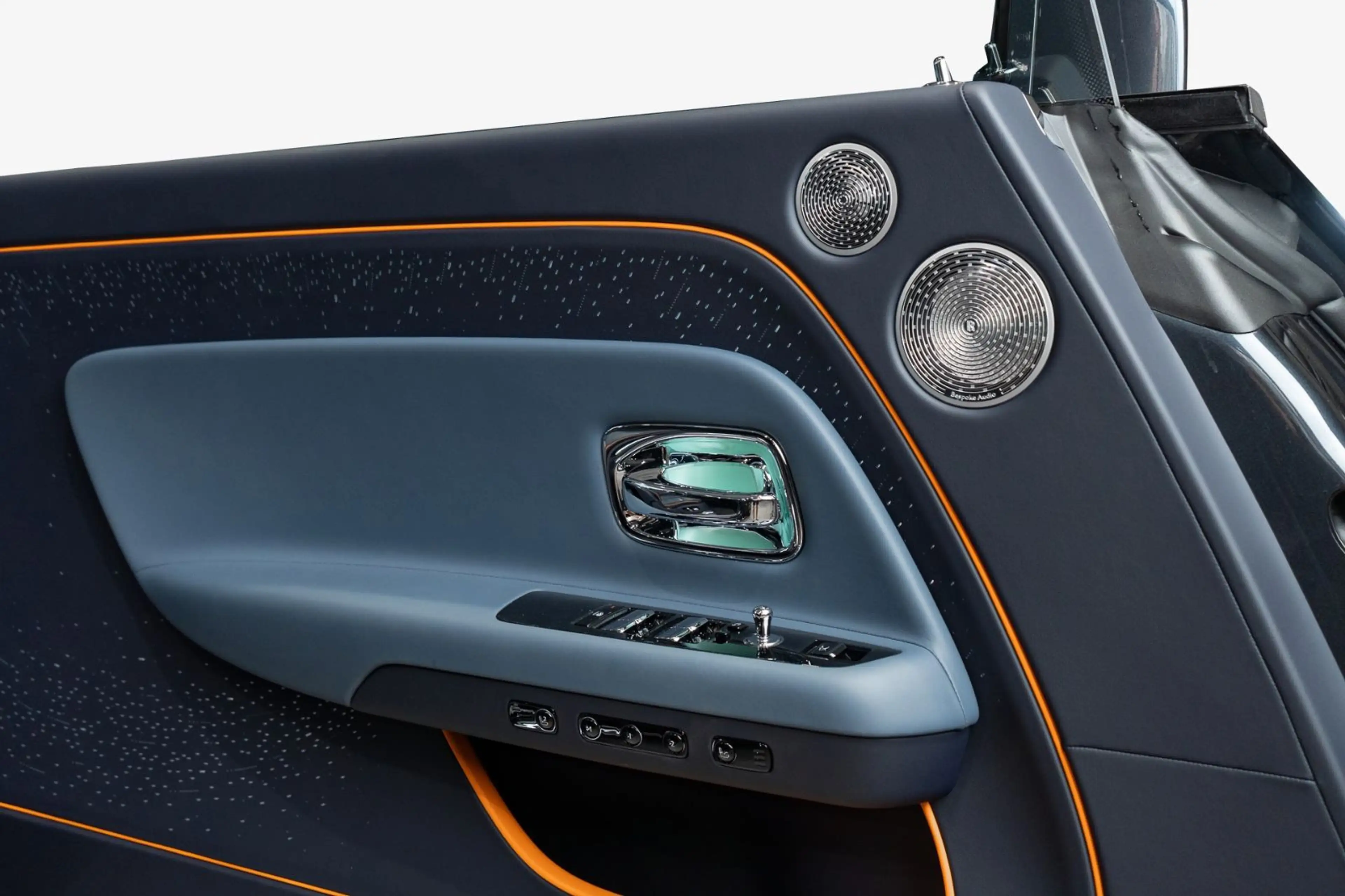 Rolls-Royce Spectre °BESPOKECOMMISSION°BESPOKEAUDIO°HUD°MASS° — photo 14