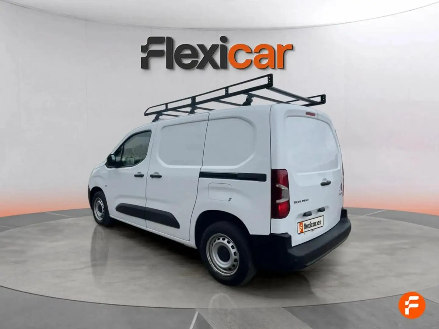 Citroen Berlingo Talla M BlueHDi 100 S&S 100 AÑOS Blanco - 2