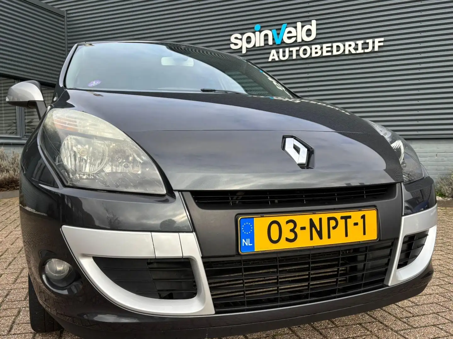 Renault Scenic 1.4 TCE Celsium BJ`10 NAP NL Navi Trekhaak Climate Grijs - 2