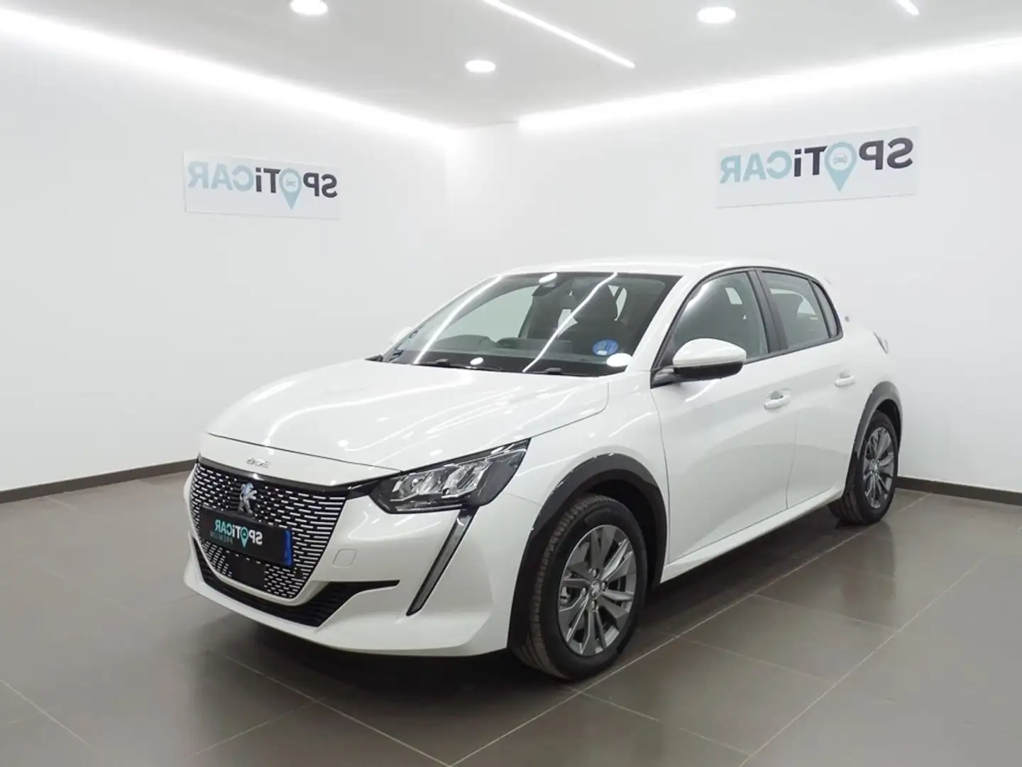 Peugeot 208 Active Pack Eléctrico 100kW Blanco - 1