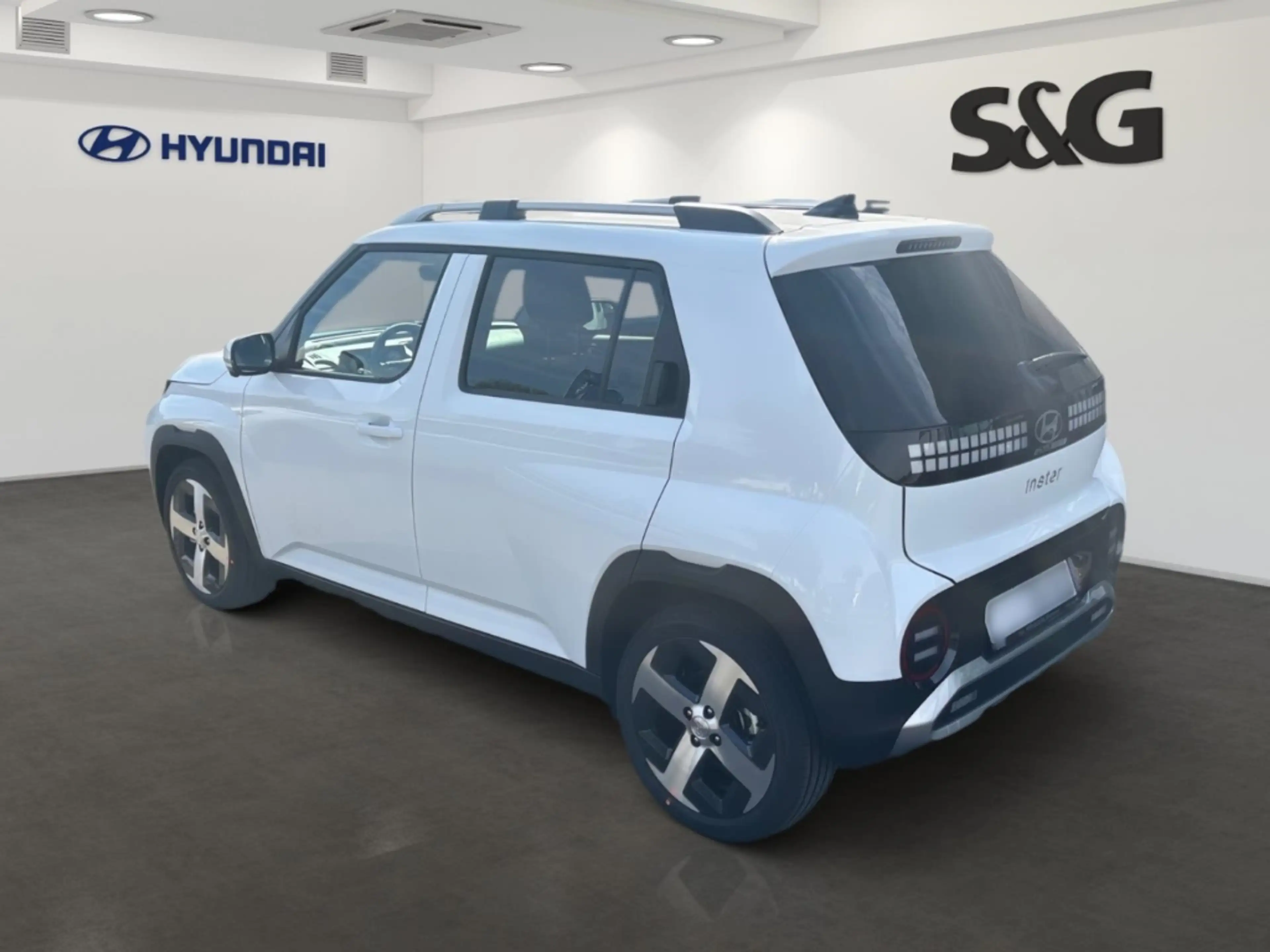Hyundai Inster Elektro 85 kW FWD Prime*V2L-Paket*Glas-Schiebedach — photo 4