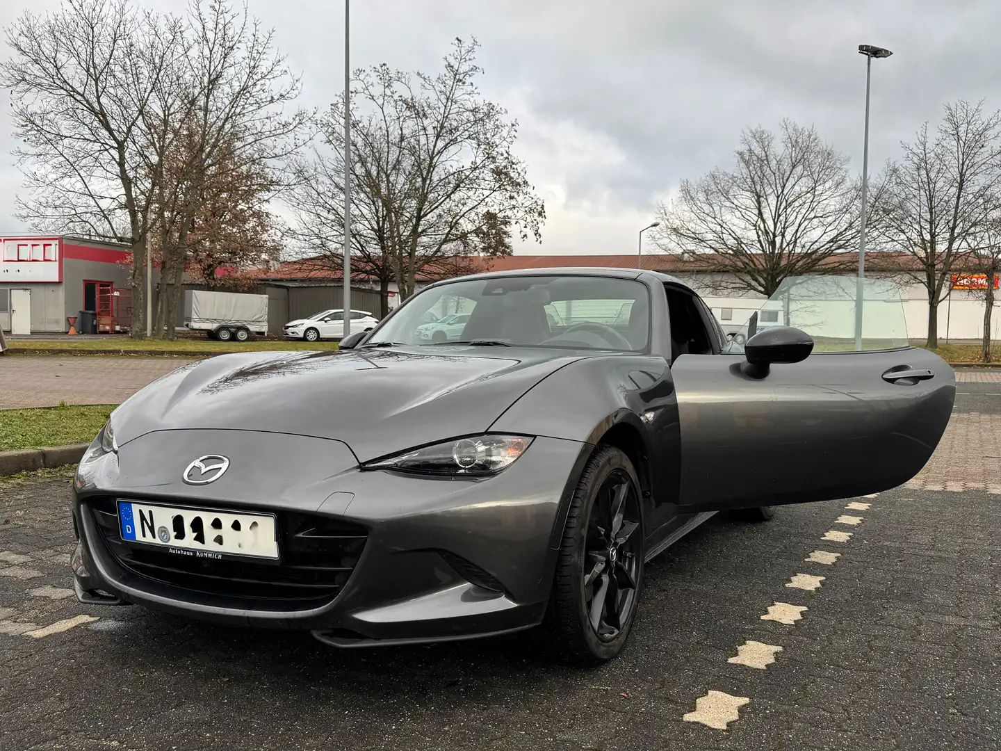 Mazda MX-5 MX-5 RF SKYACTIV-G 184 Exclusive-Line Grau - 1