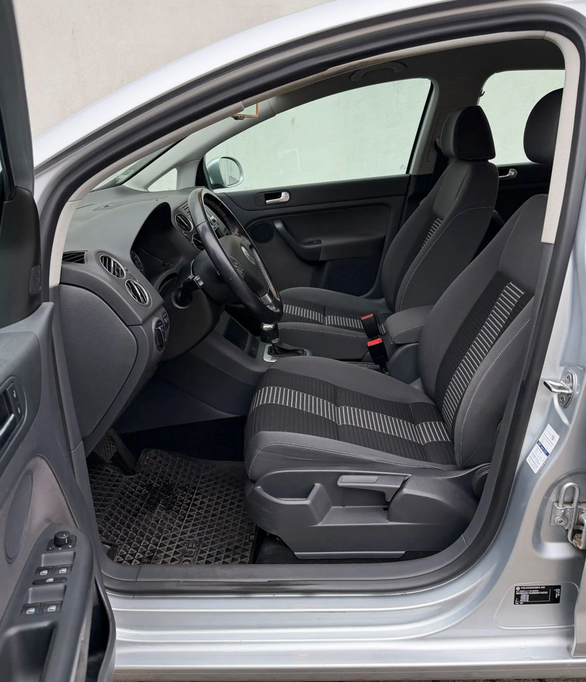 Volkswagen Golf Plus Golf-Plus 1,4 TSi DSG United Klima SHZ Alu — photo 6