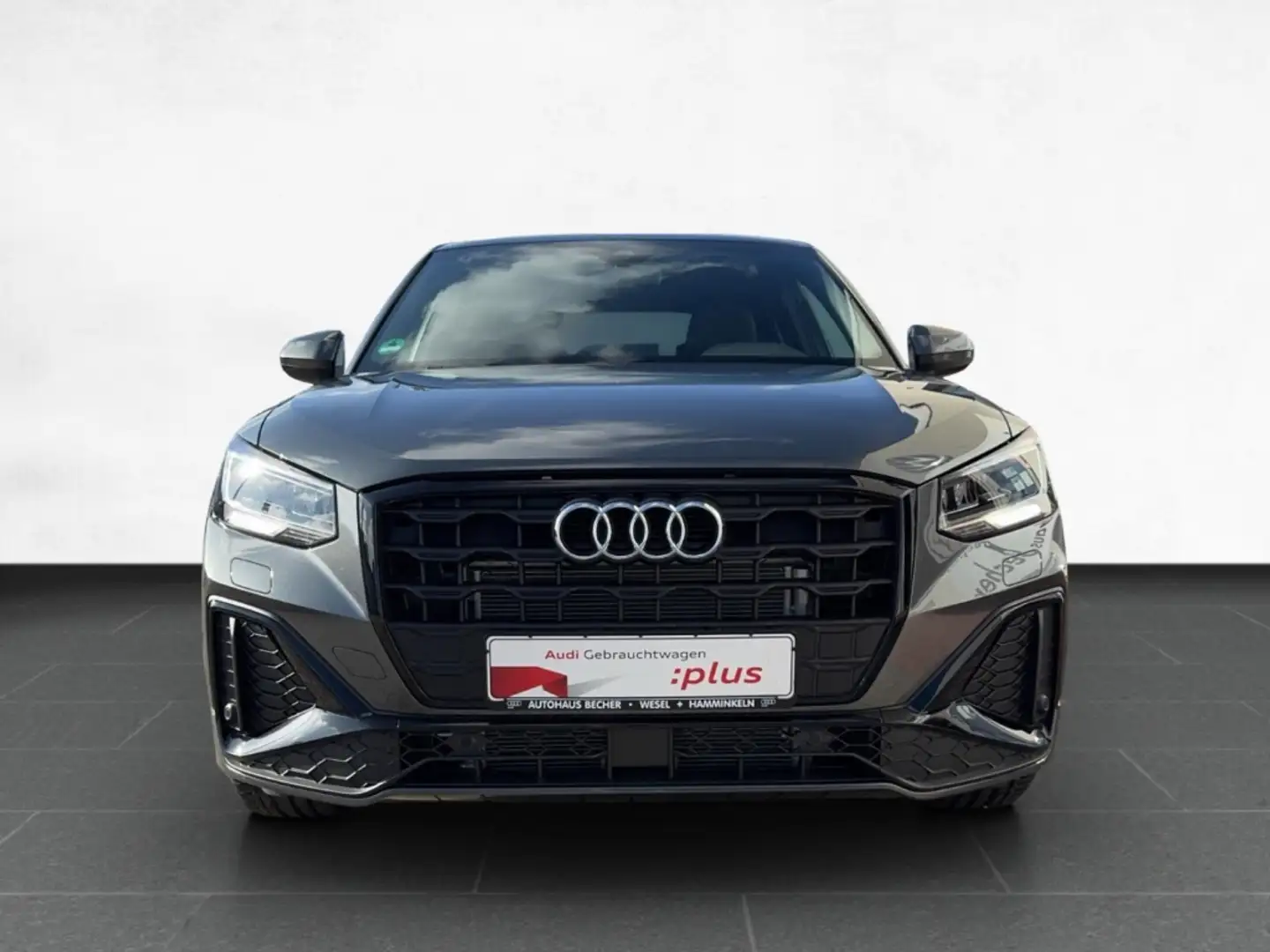 Audi Q2 35 TFSI S-tronic S-line /AHK/Sitzhz/LED/Klima Grau - 2