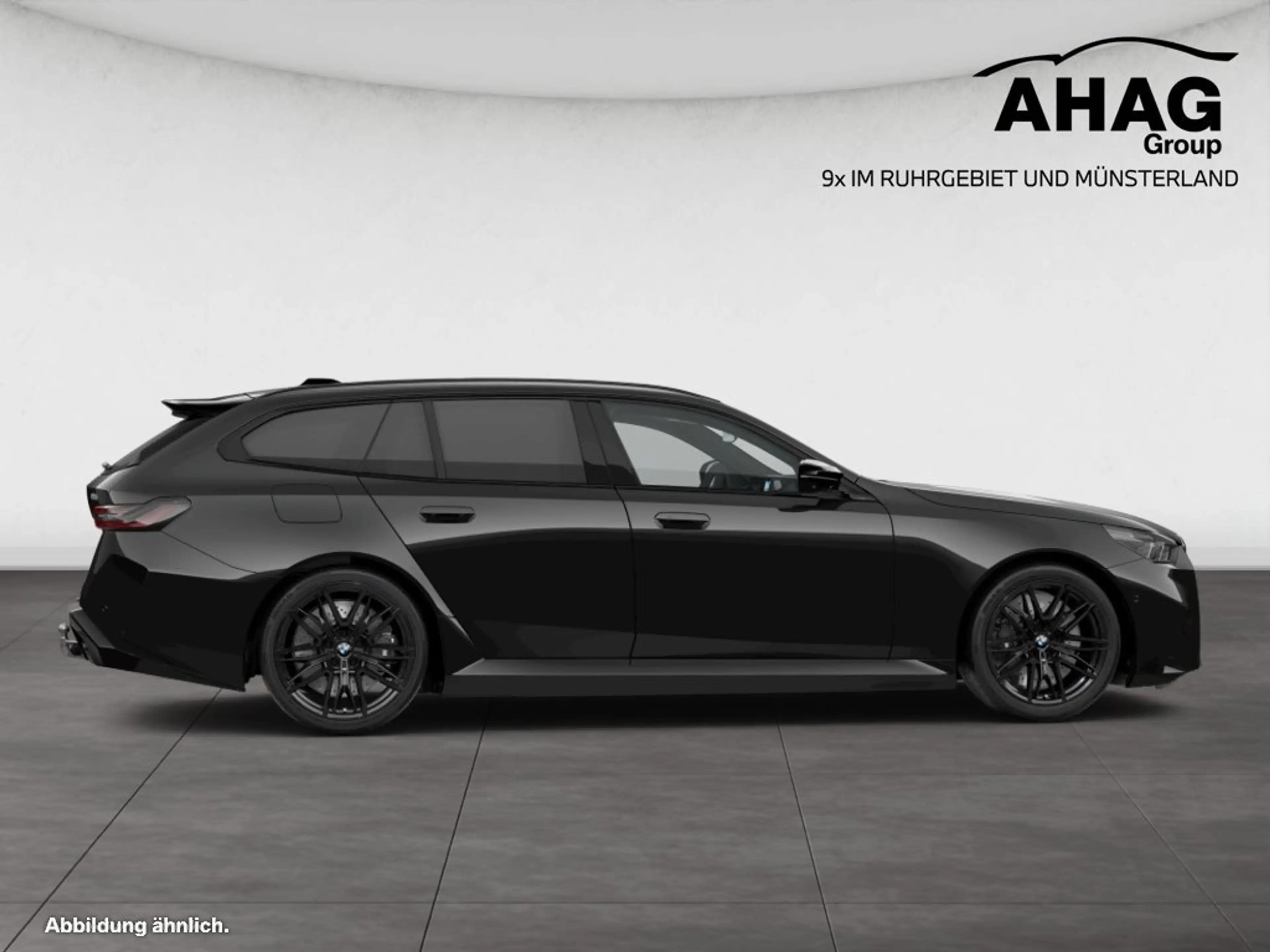 BMW M5 Touring — photo 8