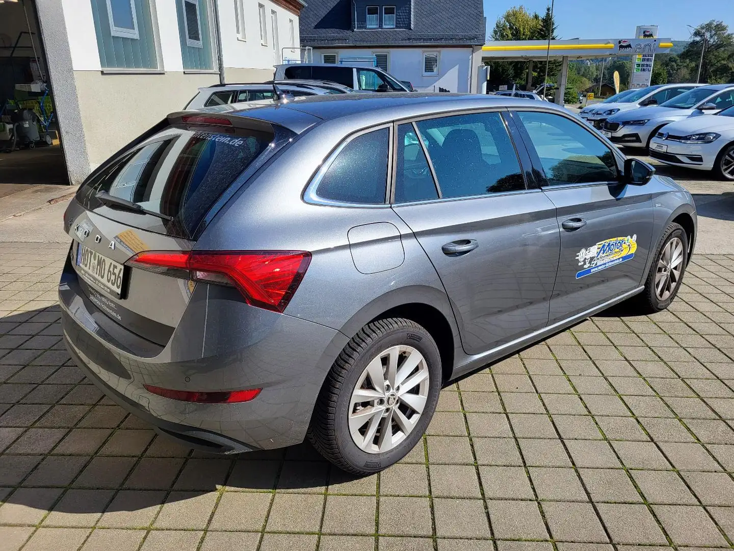 Skoda Scala Ambition 16"LM 2AC+ Navi behFS 4PDC SunSet FSE Grau - 2