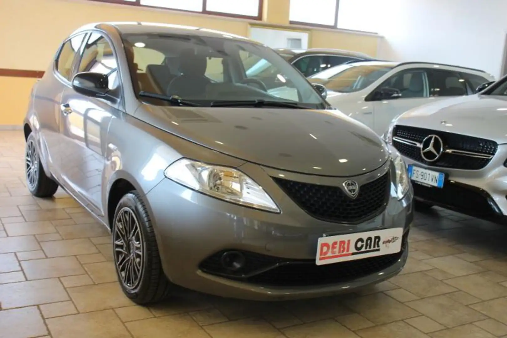 Lancia Ypsilon GPL CASAMADRE Grigio - 2
