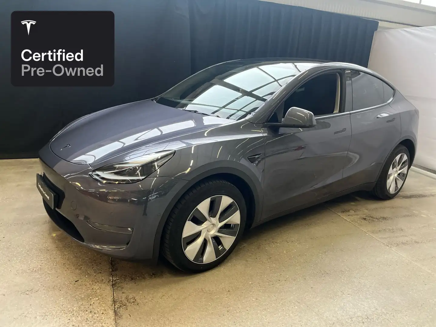 Tesla Model Y Long Range AWD "Certified Pre-Owned" Silber - 1