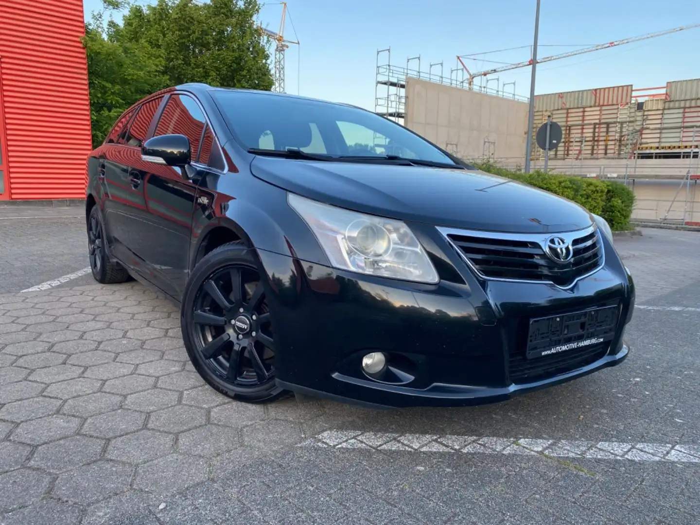 Toyota Avensis Edition Automatik*Klima*NAVI*Kamera*1.Hd Noir - 2