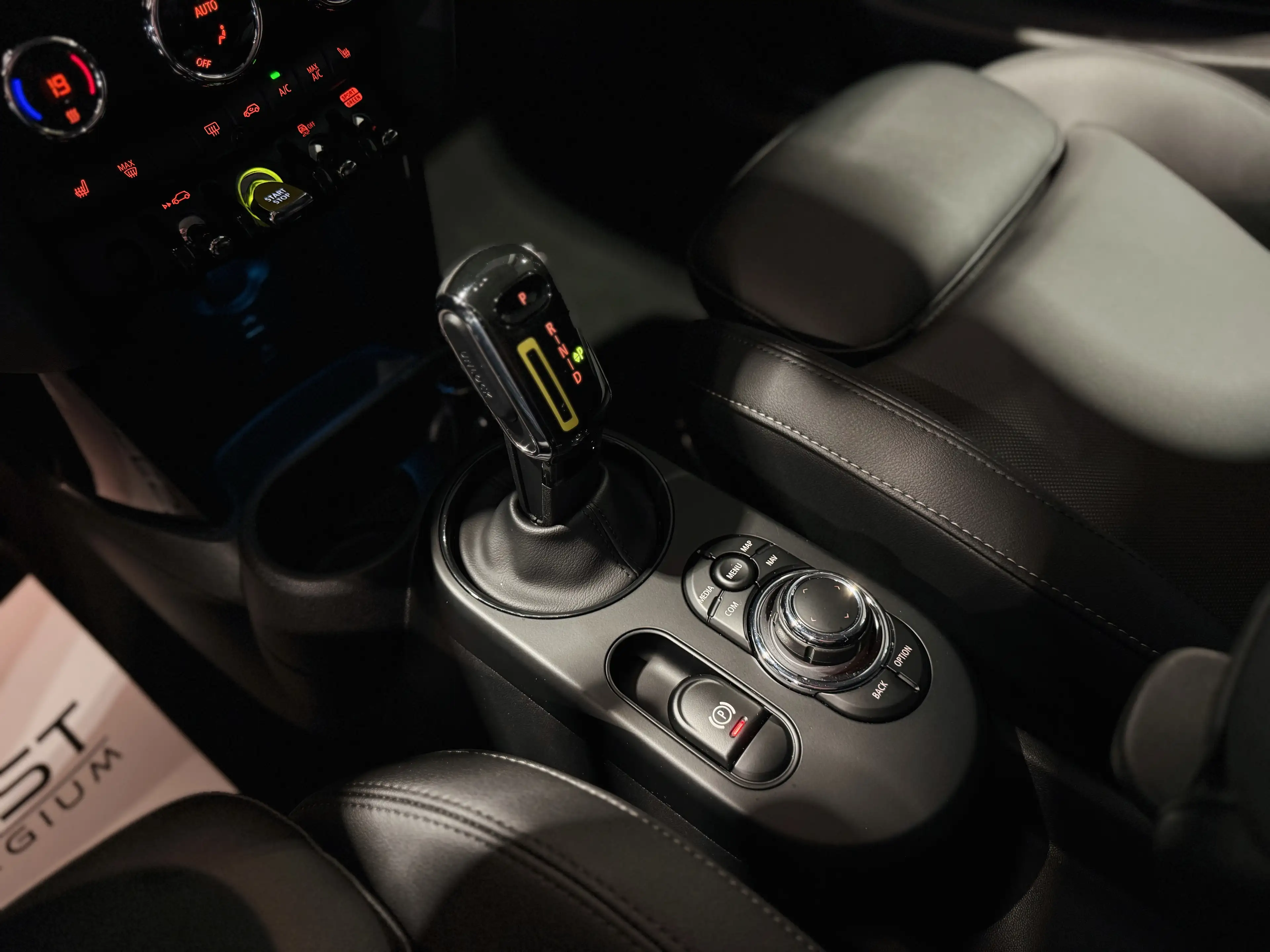 MINI Cooper SE Electric - Garantie — photo 11