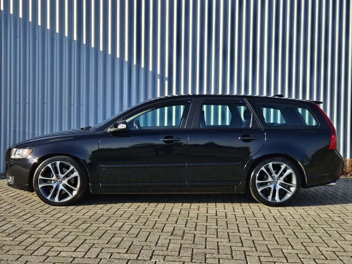 Volvo V50 2.5 T5 /Dealer Onderhouden/Leer/Xenon/Stoelverwarm Schwarz - 2