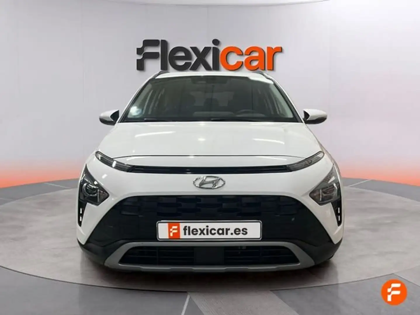 Hyundai BAYON 1.0 TGDI 74kW (100CV) 48V Maxx Blanco - 2