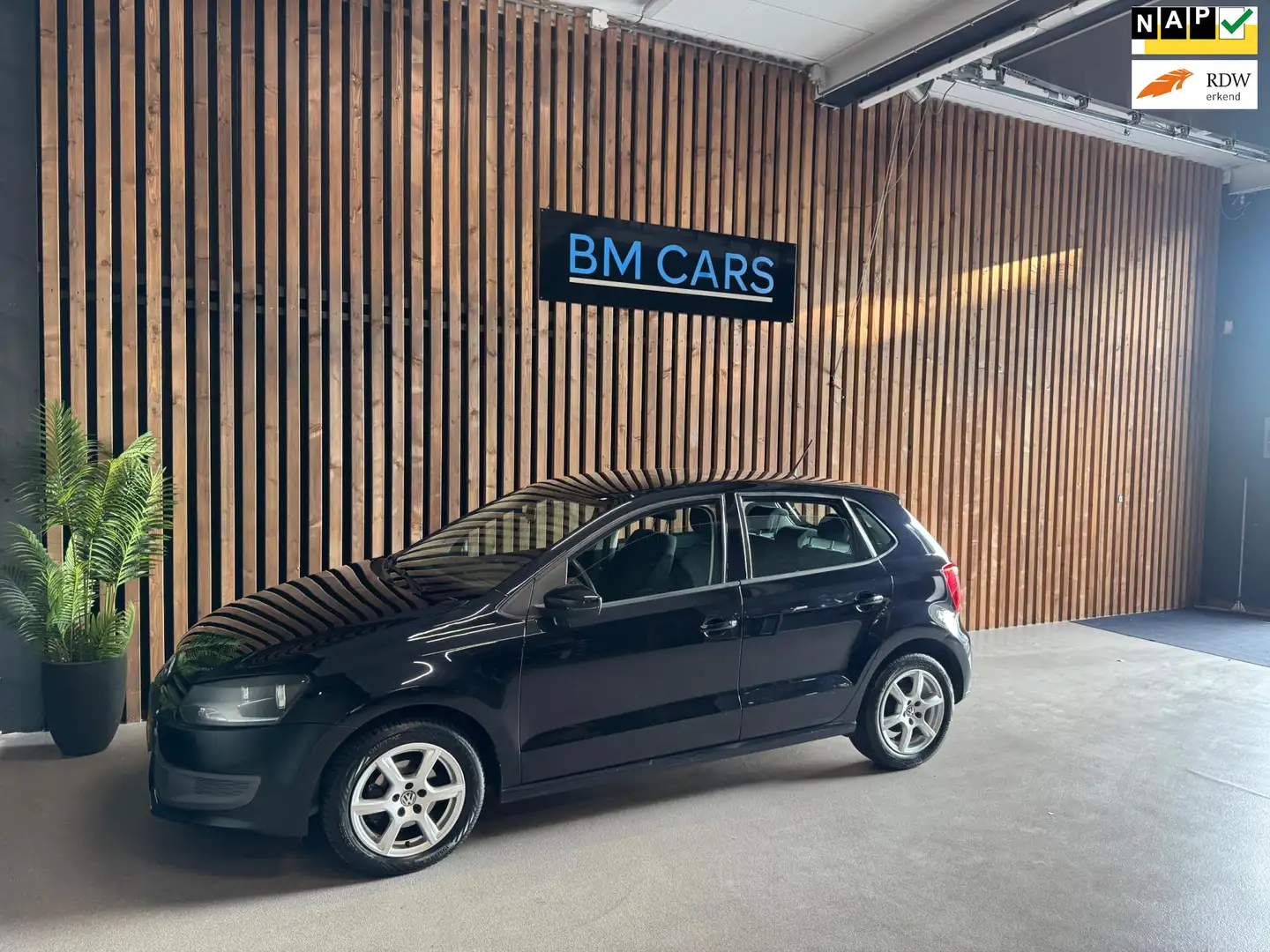 Volkswagen Polo 1.4-16V Comfortline Airco, Trekhaak, NL auto Noir - 1