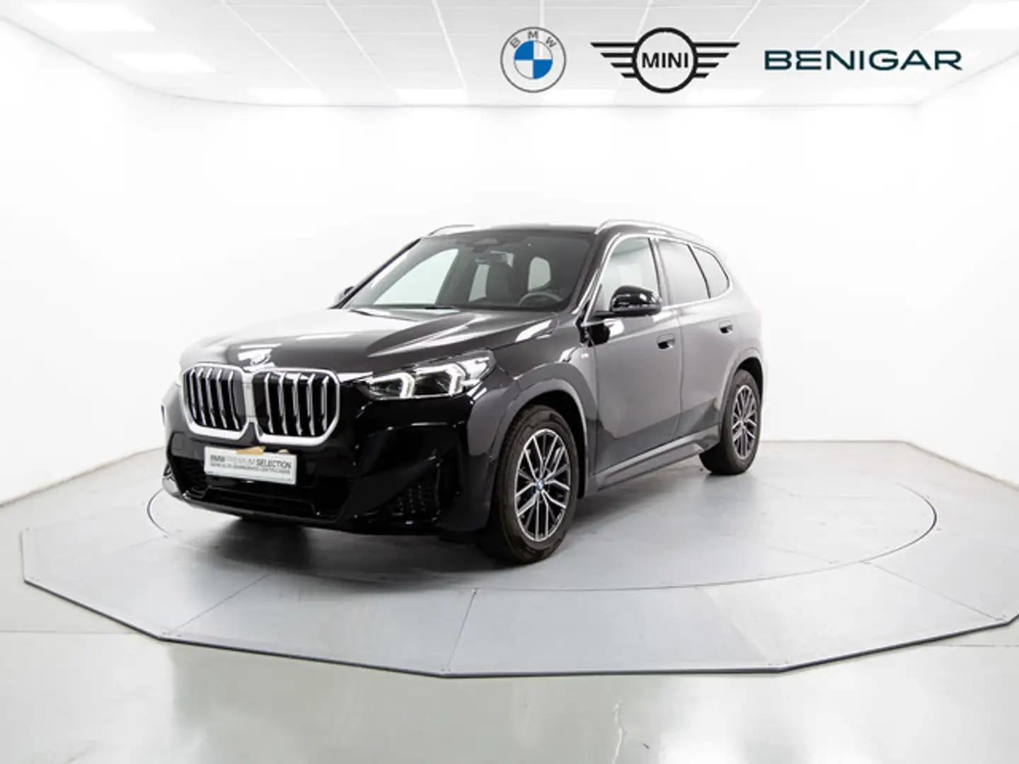 BMW X1 sDrive 20dA Negro - 1