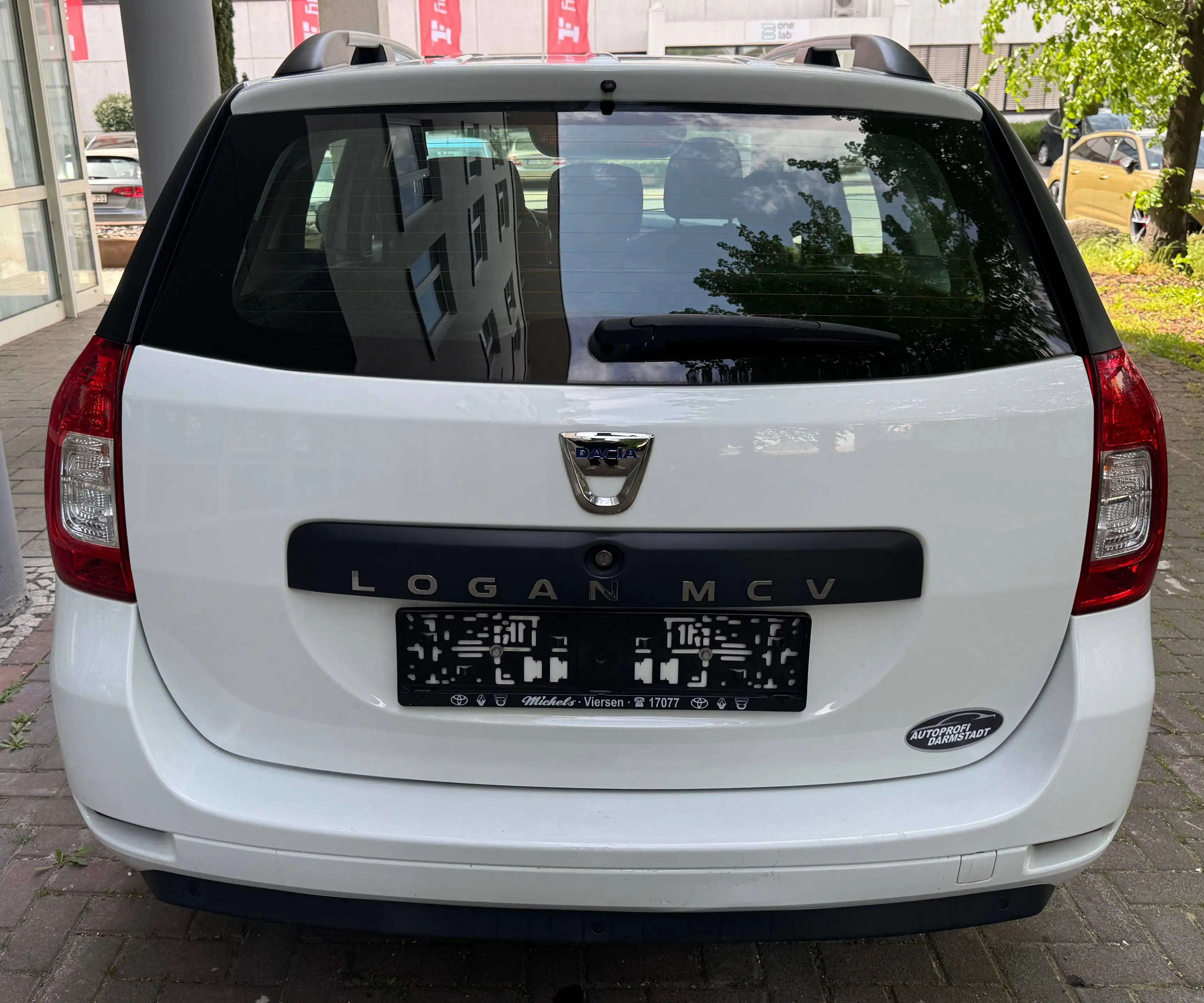 Dacia Logan Automatik*TÜV AU NEU*KLIMA*PDC*Tempomat* — photo 6